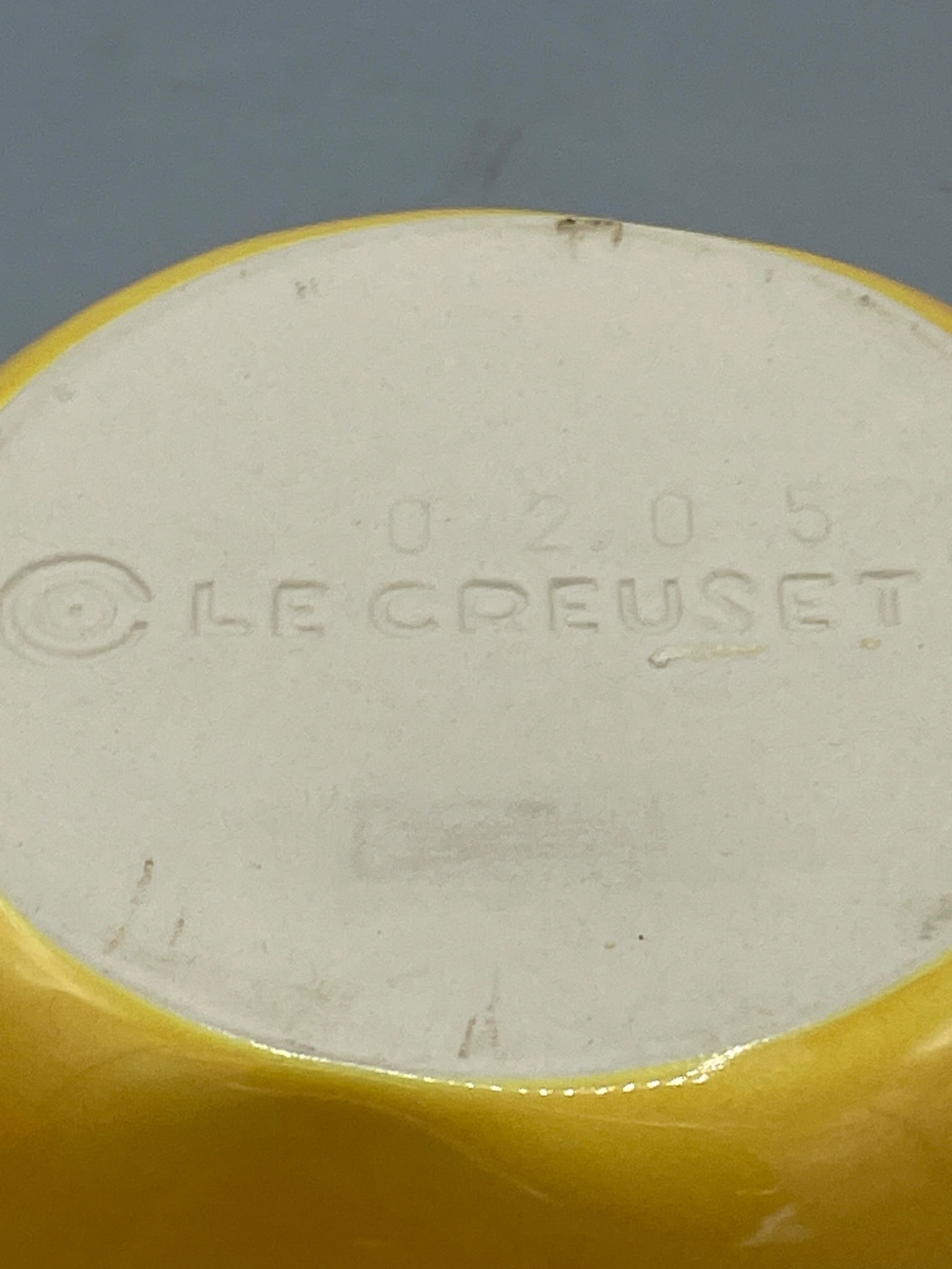 Le Creuset 0205 Ceramic Yellow Bell Pepper Casserole Dish With Lid - 5