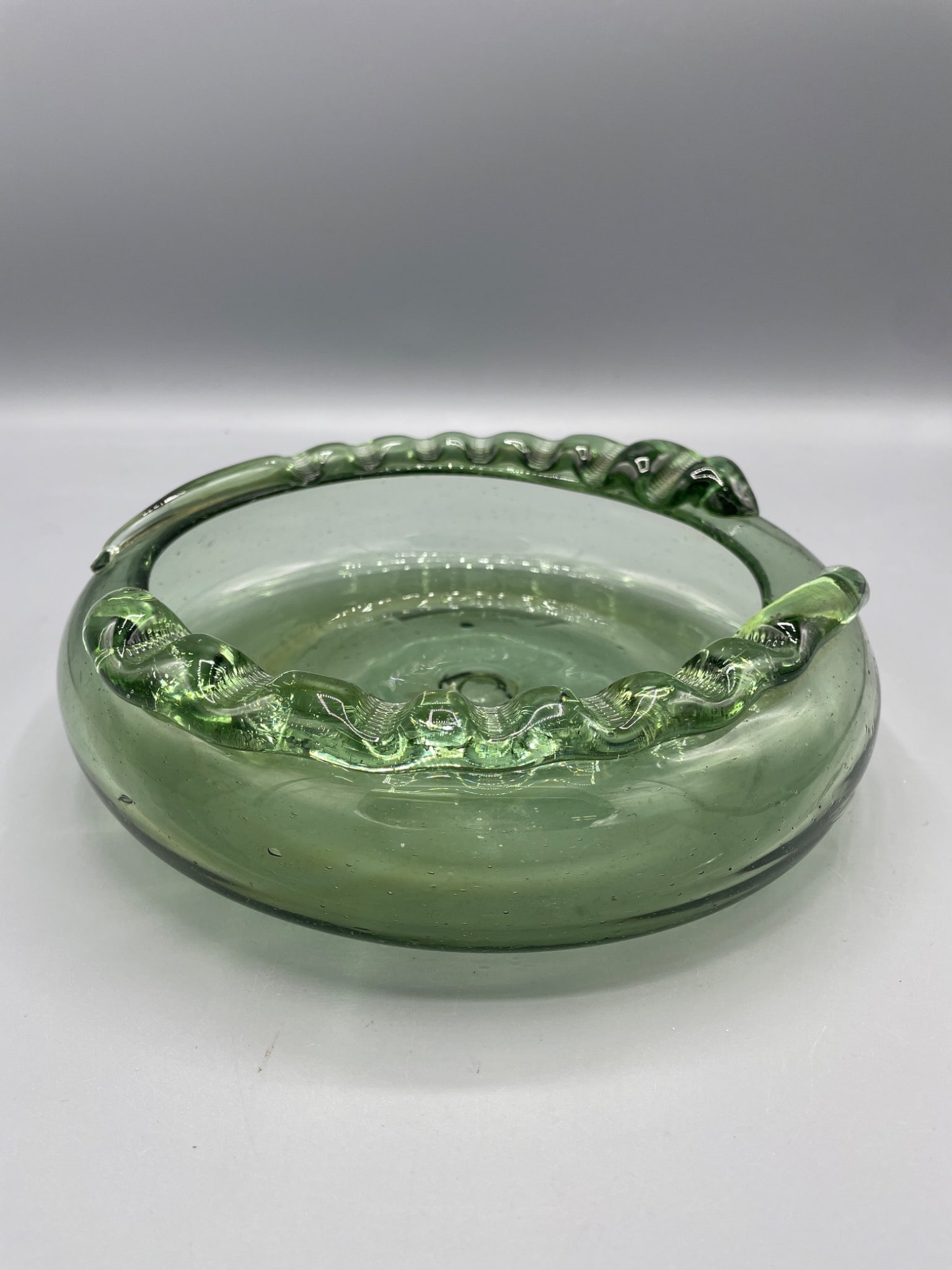 Hand-Blown Glass Bowl with Raised Decorative Rim, Green Hue (1 of 5)
