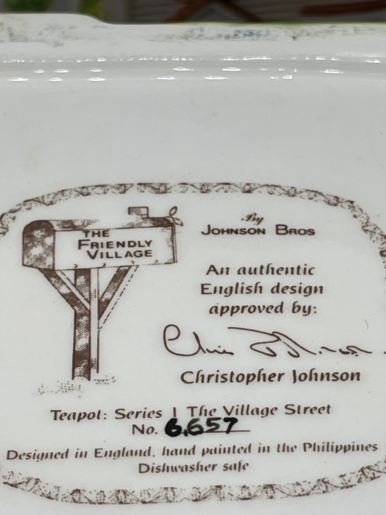 Johnson Bros The Friendly Village Series 1 Teapot No. 6657 - 5