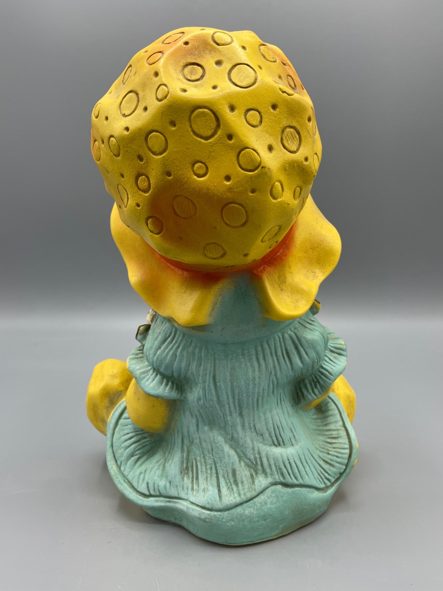 Universal Statuary Figurine of a Seated Girl Hugging a Cat with Yellow Hat - 2