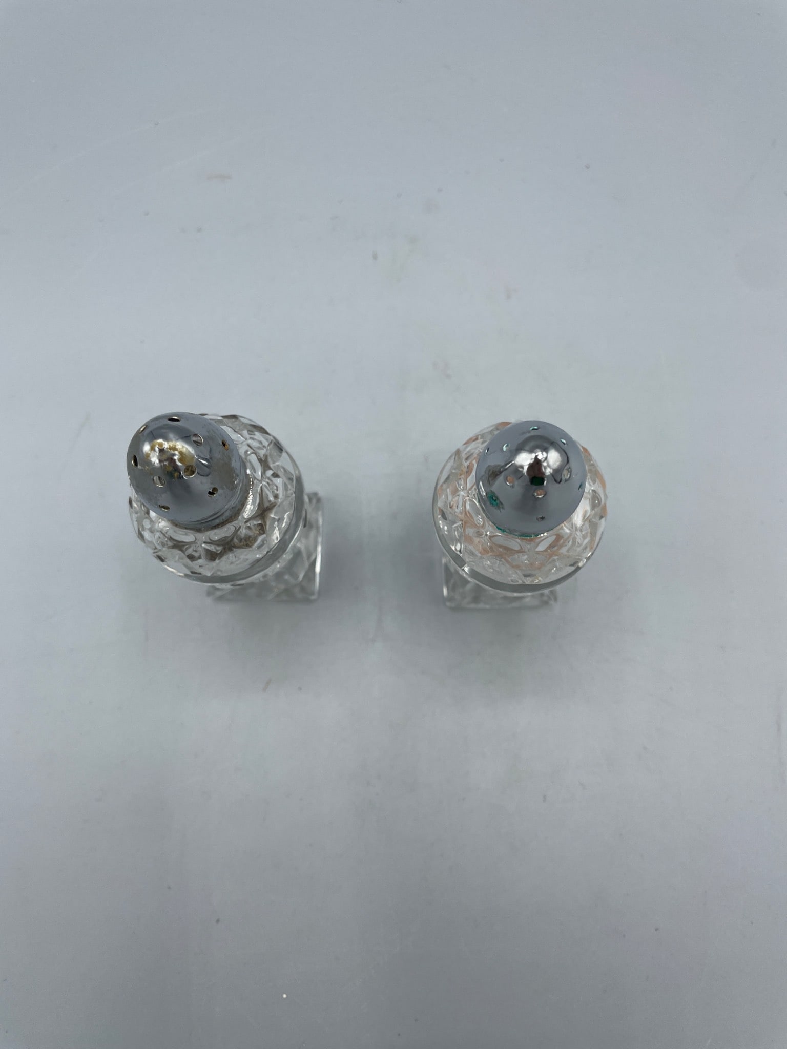 Clear Diamond-Cut Glass Salt and Pepper Shakers with Chrome Lids - 3
