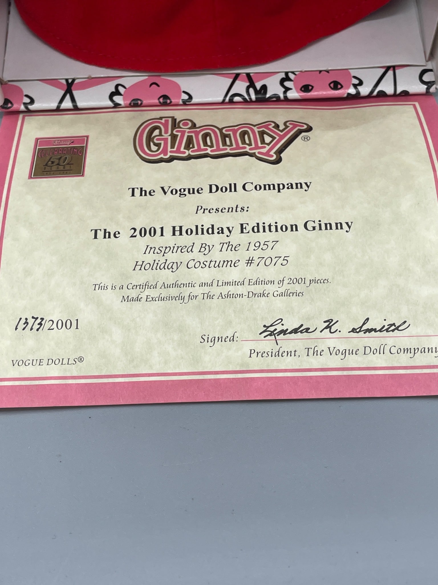 Ginny 2001 Holiday Edition Doll by The Vogue Doll Company, Model #7075 - 3