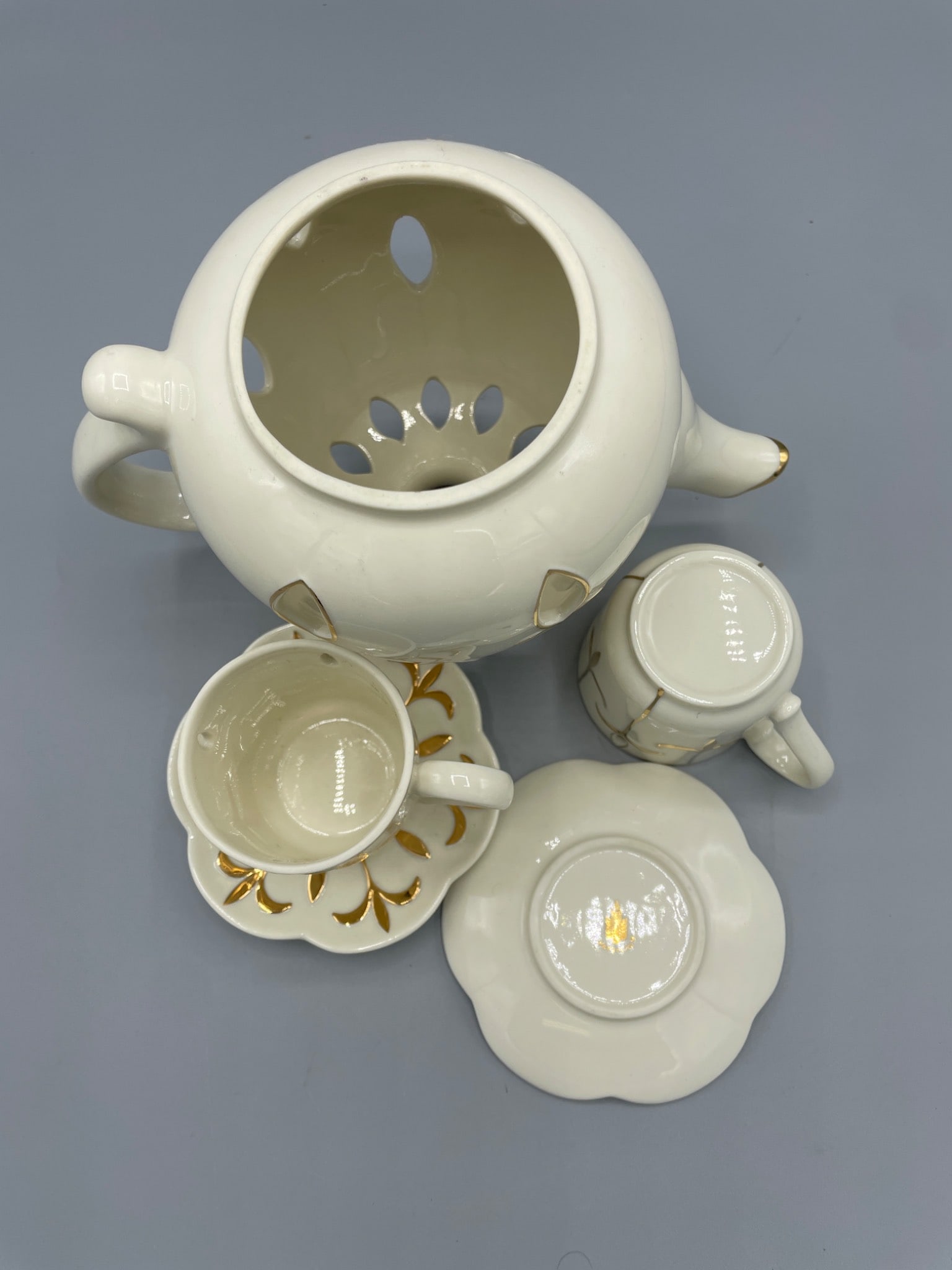 Partylite White Ceramic Teapot with Two Cups and Saucers - 4