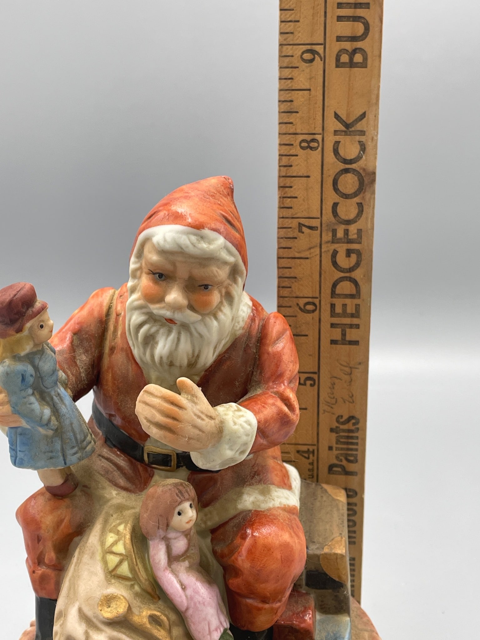 Santa Claus Music Box Figurine by Price Products, Made in Taiwan - 7