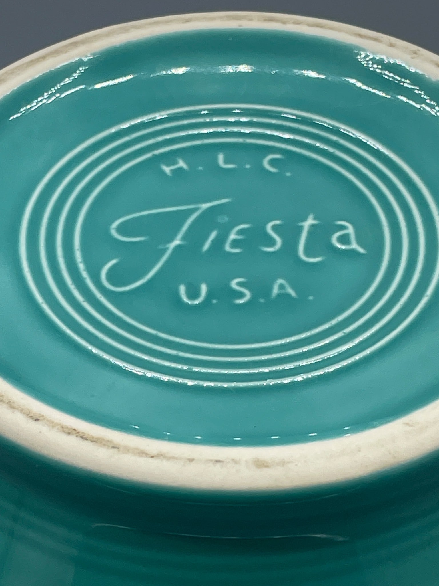 HLC Fiesta USA Ceramic Disc Pitcher in Turquoise - 5