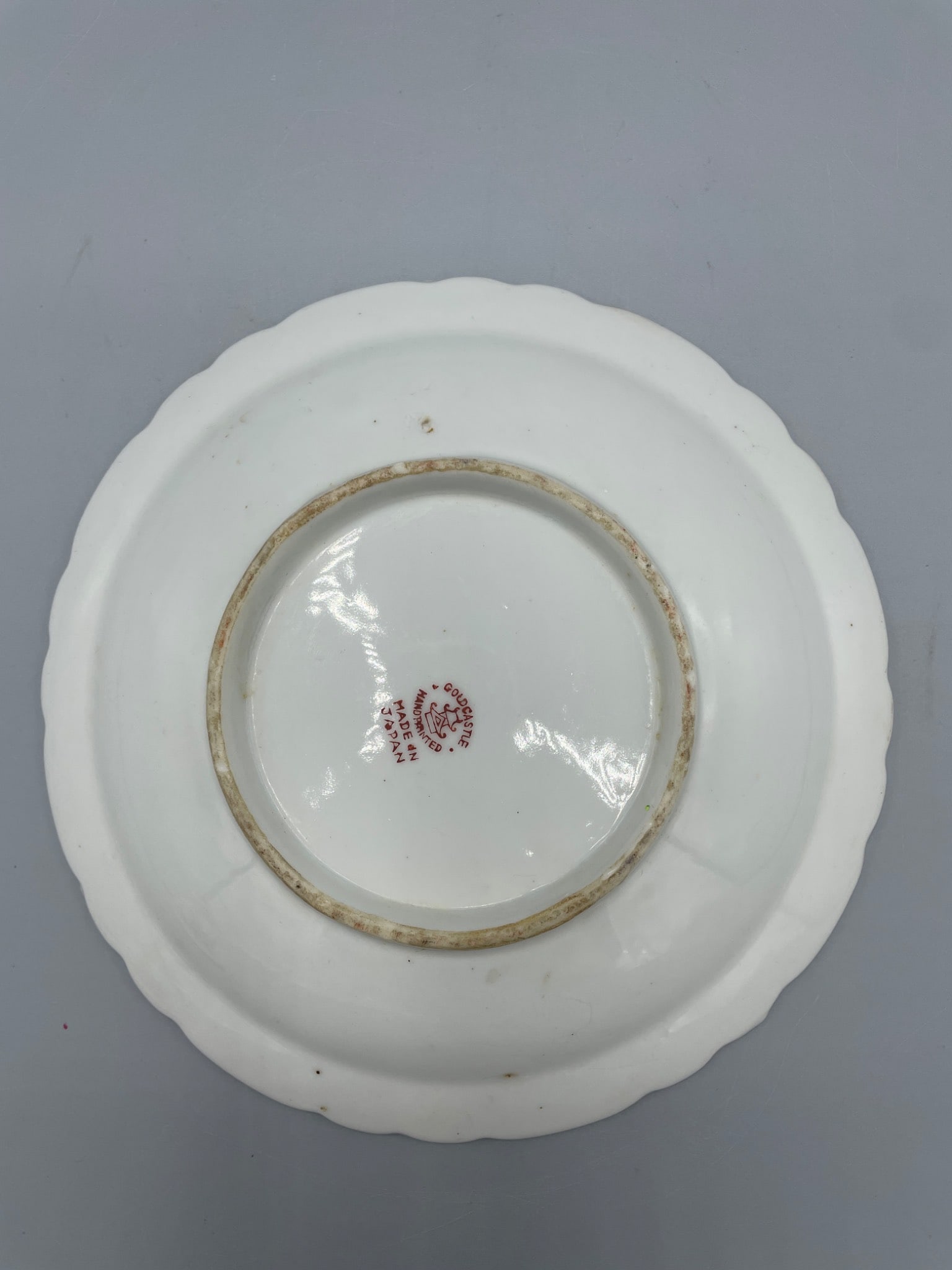 Goldcastle Hand-Painted Plate Made in Japan with Intricate Pattern - 4