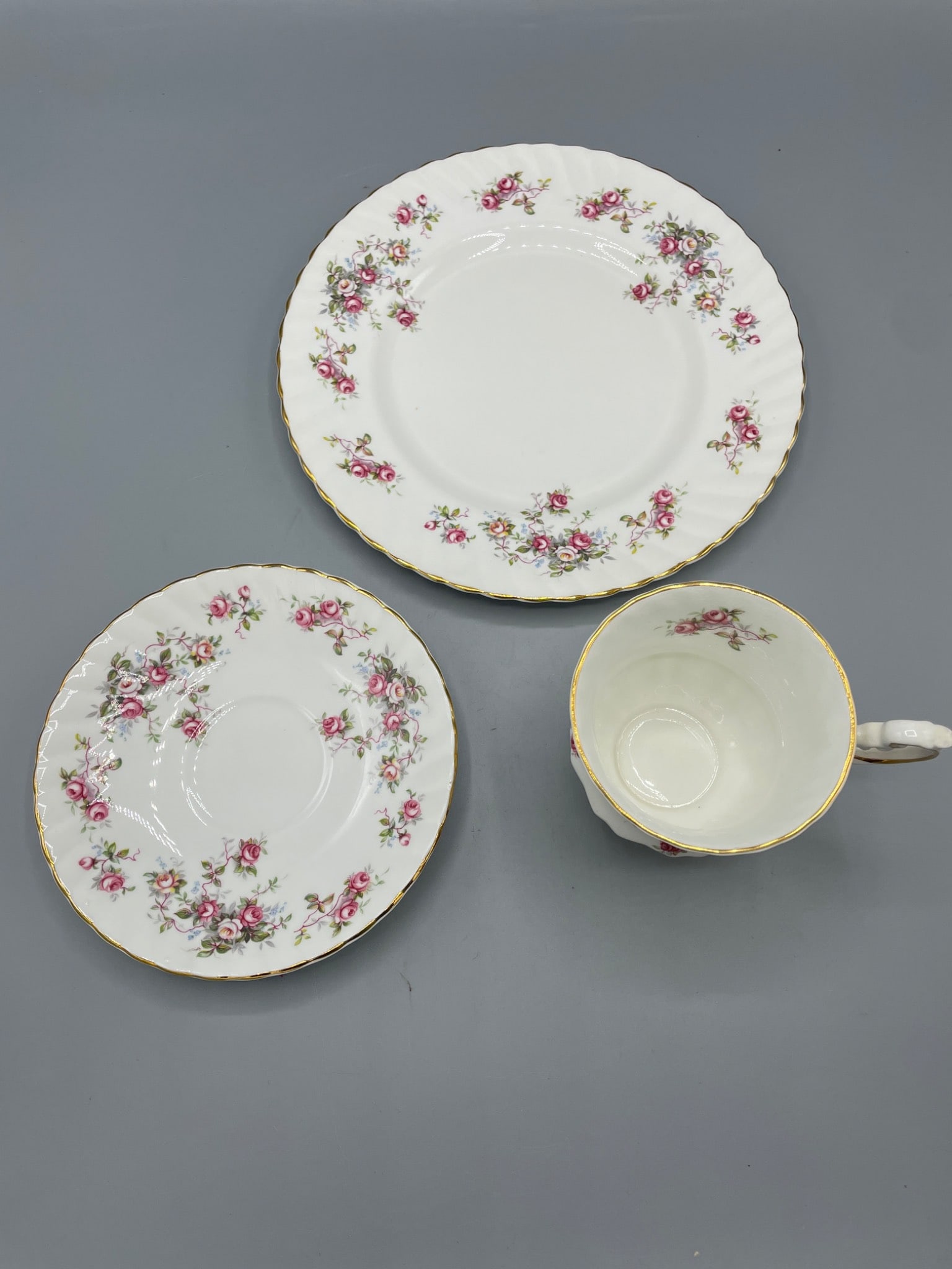 Royal Crest Fine Bone China Tea Set, Made in England, 3-Piece Set - 2