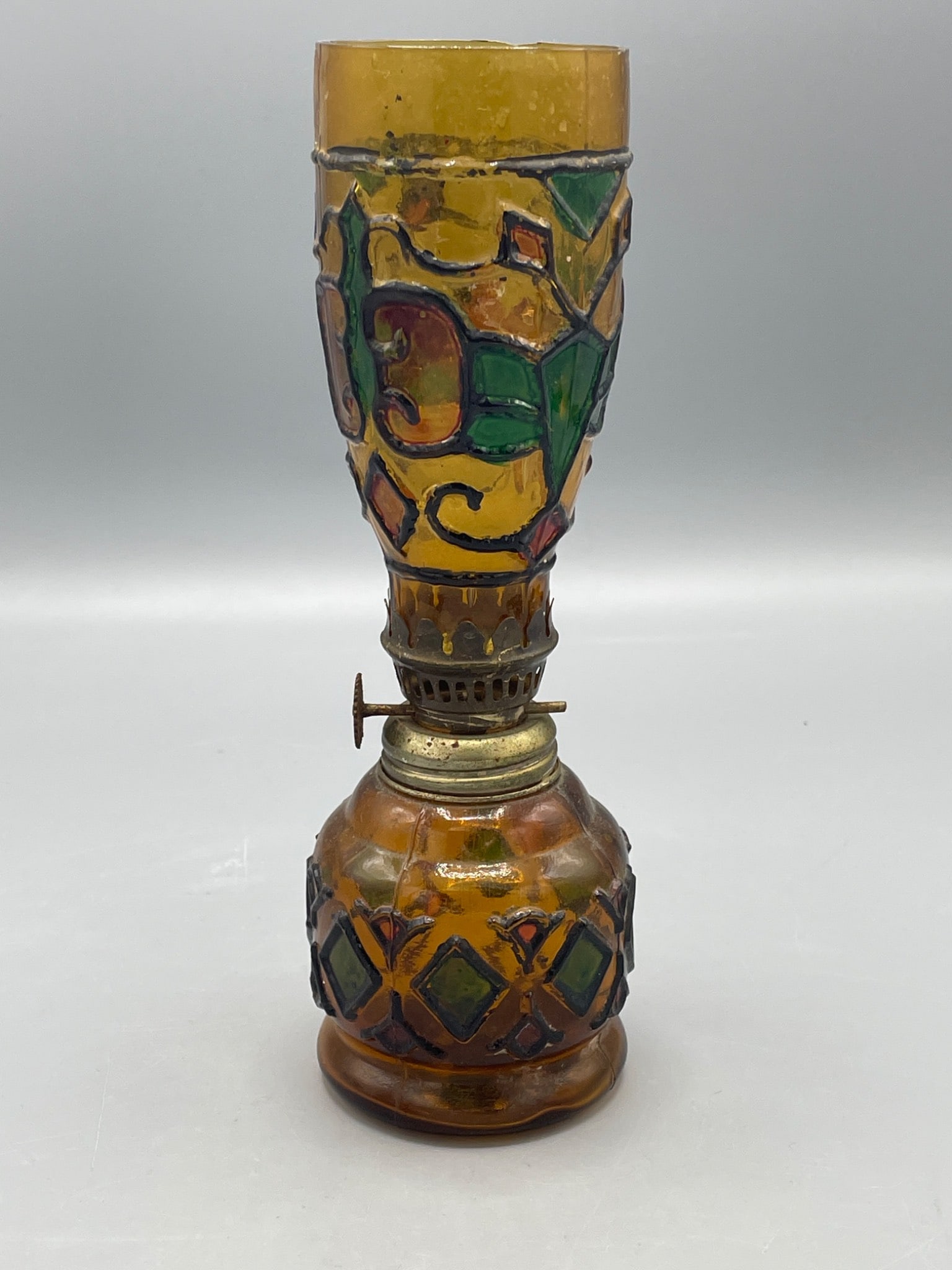 UK Registered Glass Oil Lamp with Raised Painted Floral Design - 2