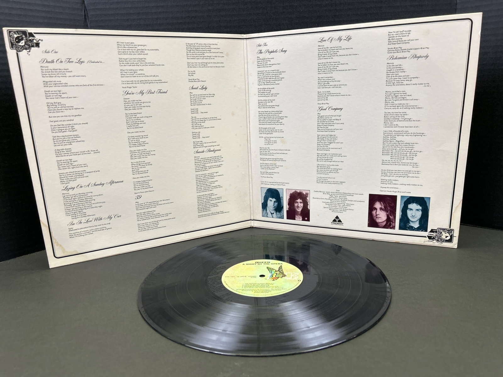 Queen - A Night at the Opera Vinyl LP Record, 1975 - 3