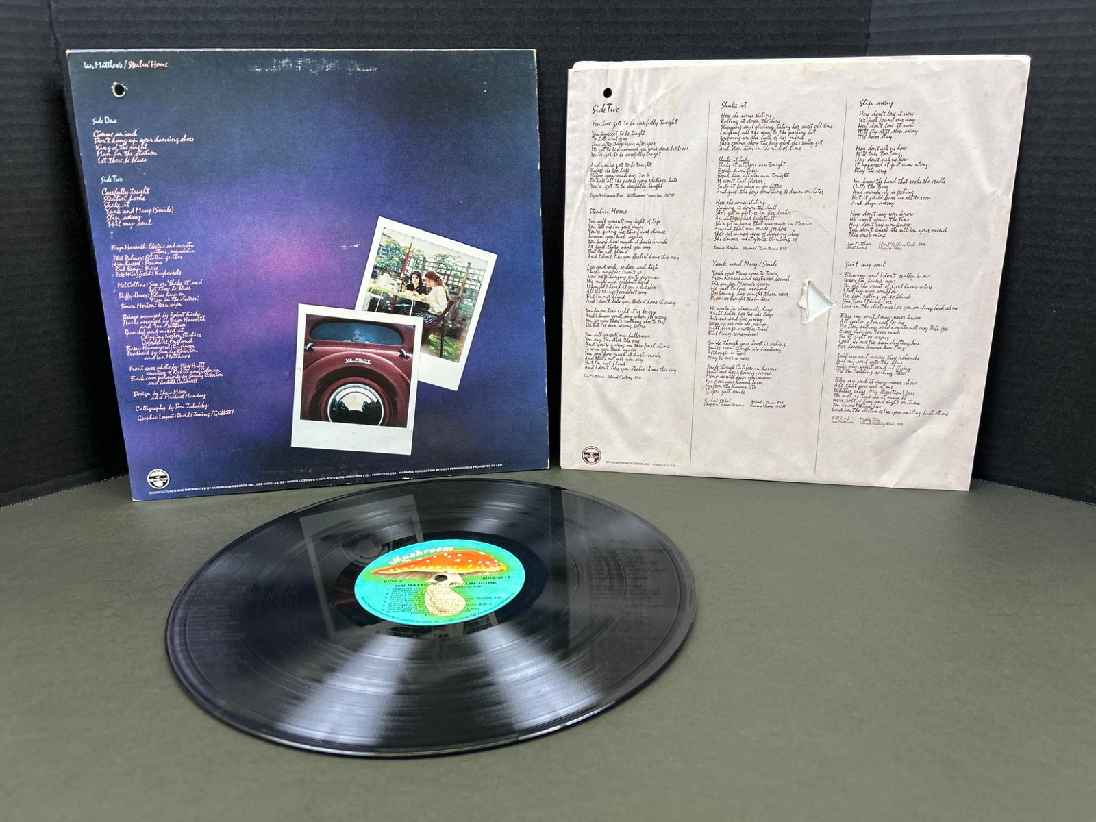 Ian Matthews 'Stealin' Home' Vinyl Record with Original Jacket and Insert - 2