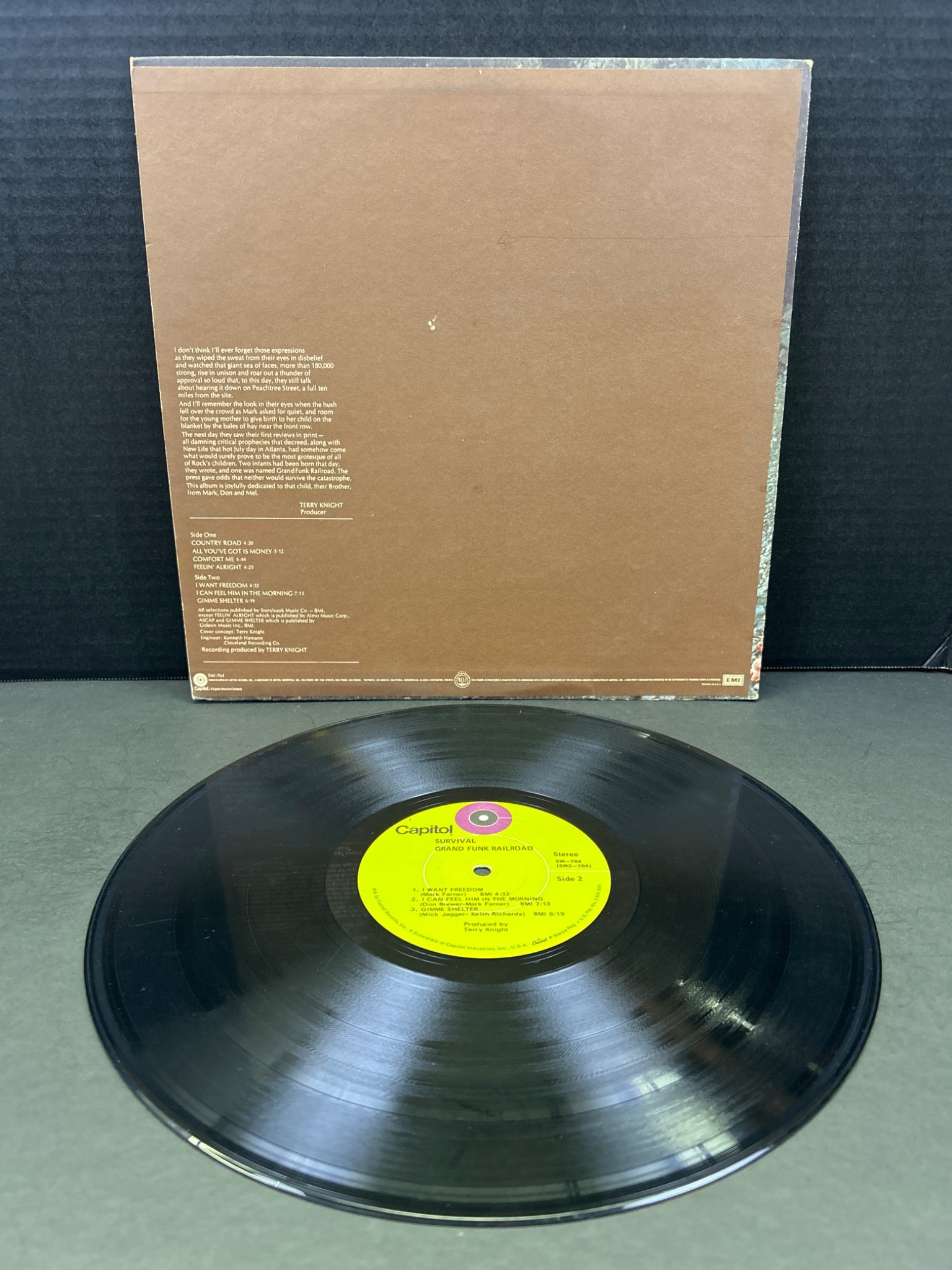 Grand Funk Railroad 'Survival' 1971 Vinyl LP Album With Gatefold and Inner Sleeve - 2