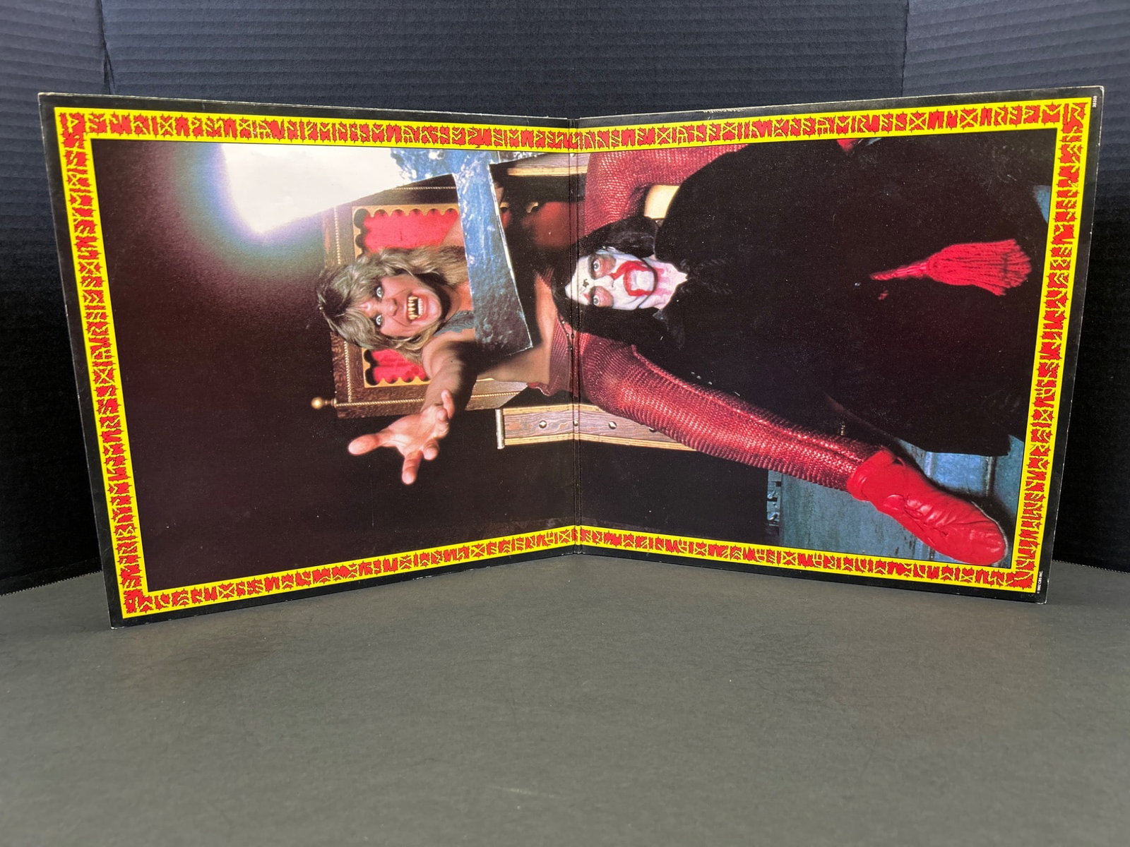 Ozzy Osbourne 'Speak of the Devil' Double LP Vinyl Album with Original Sleeves - 3