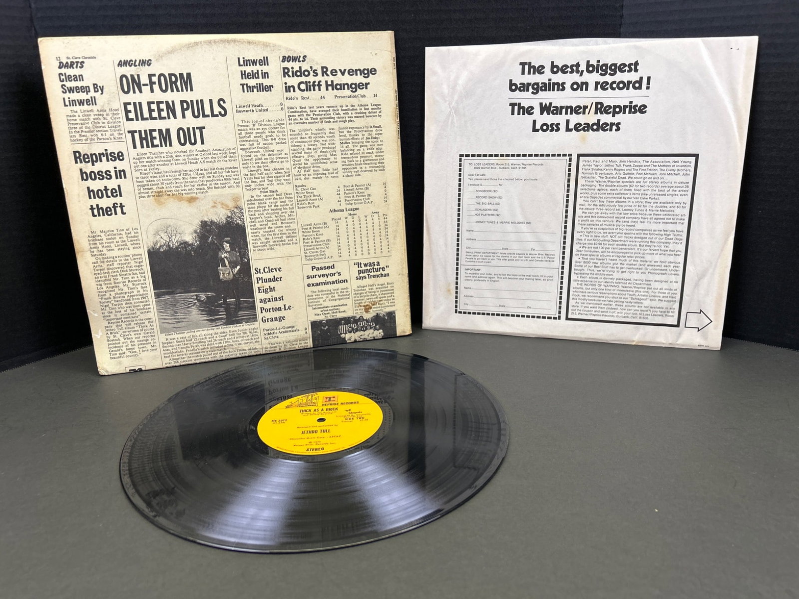 Jethro Tull ˜Thick As A Brick™ Vinyl LP Album with Newspaper Cover - 2