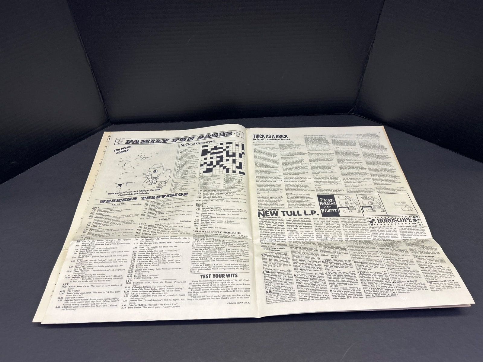 Jethro Tull ˜Thick As A Brick™ Vinyl LP Album with Newspaper Cover - 4