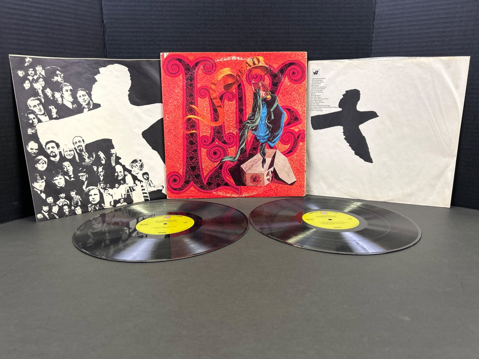 The Grateful Dead 'Live/Dead' 2-LP Vinyl Album Set: This is a 2-LP vinyl record set of 'Live/Dead' by The Grateful Dead. Released in 1969 by Warner Bros., catalog number WS 1830, it includes its original gatefold jacket and inner sleeves displaying