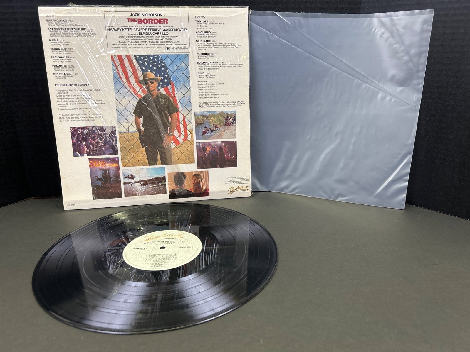 Ry Cooder 'The Border' Vinyl Record LP, Original Soundtrack - 2