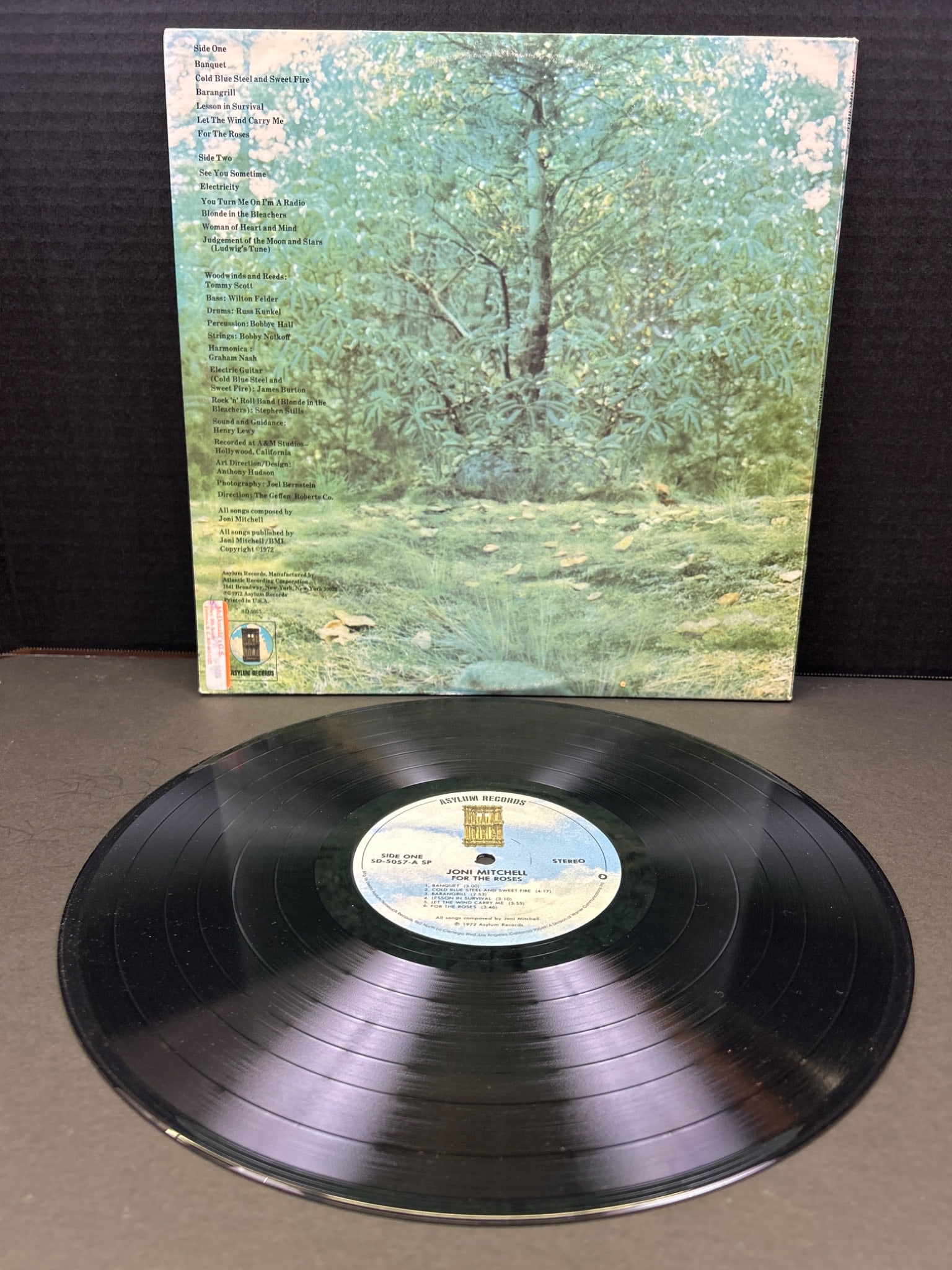 Joni Mitchell 'For The Roses' Vinyl Record Album, 1972, Asylum Records SD 5057 - 2