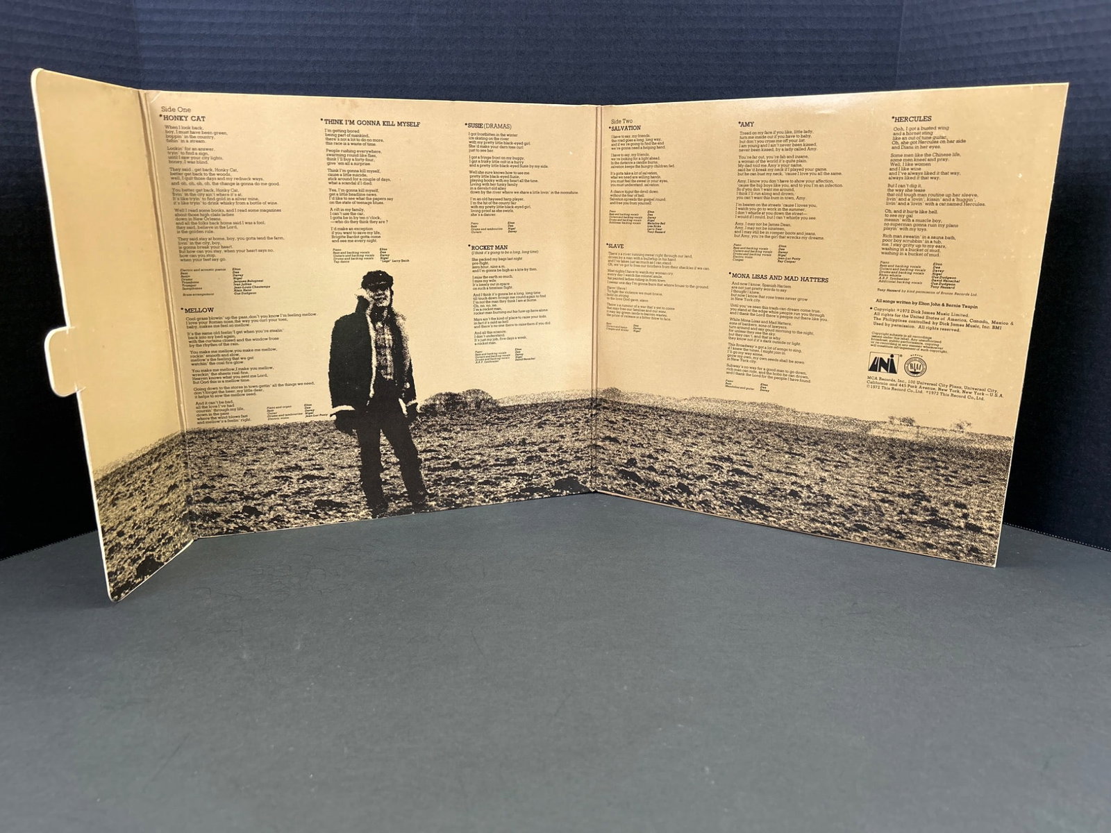 Elton John 'Honky Chateau' Vinyl Record, 1972 Original Issue with Gatefold Sleeve - 3