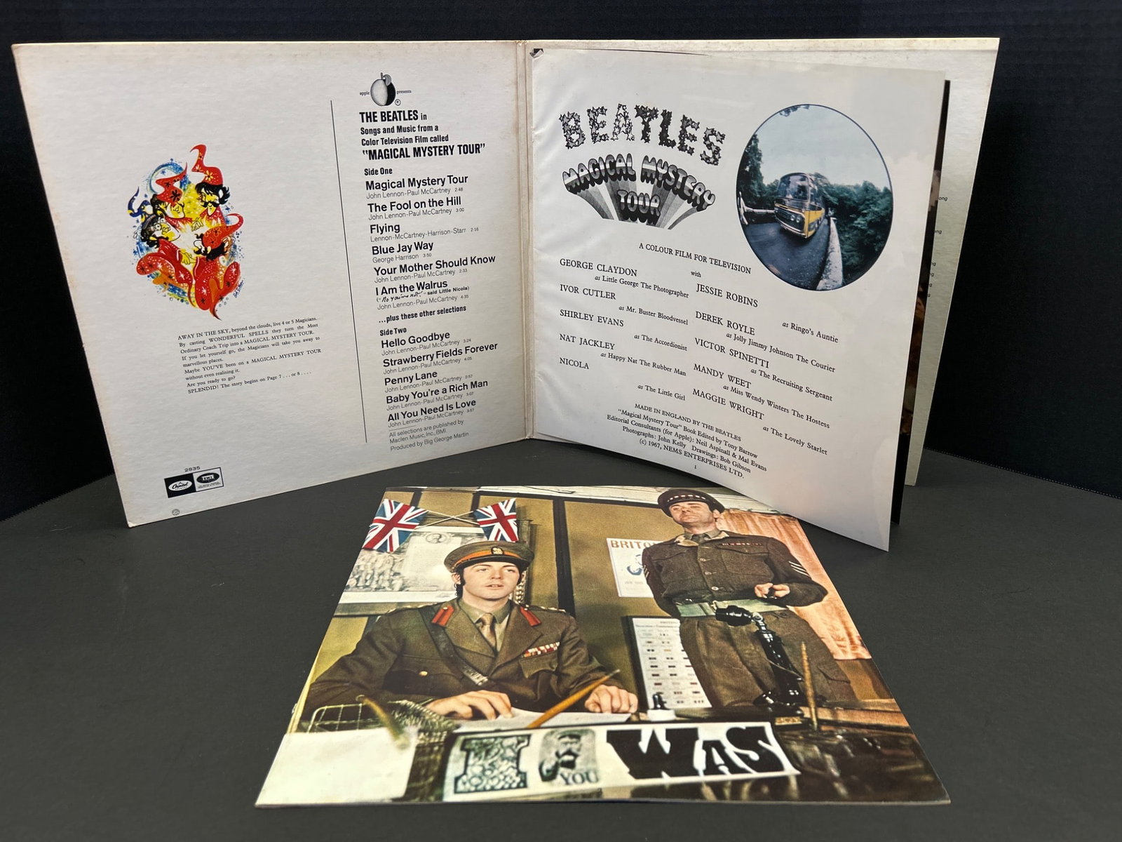 The Beatles Magical Mystery Tour LP with Booklet - 3