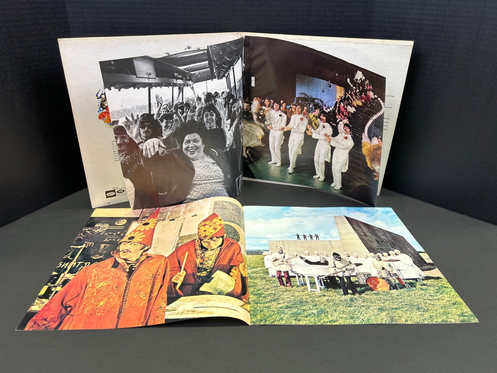 The Beatles Magical Mystery Tour LP with Booklet - 4