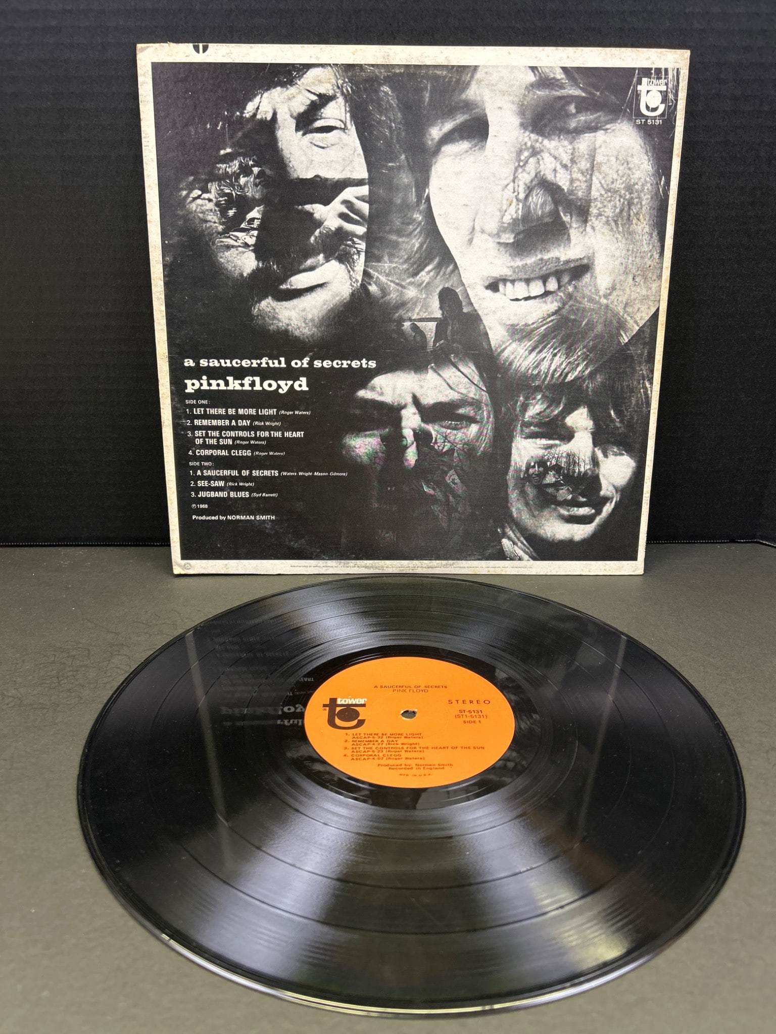 Pink Floyd 'A Saucerful of Secrets' Vinyl LP with Original Sleeve - 2