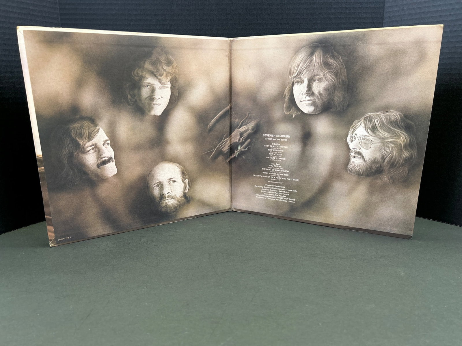 The Moody Blues Seventh Sojourn Vinyl Album with Gatefold Sleeve - 3