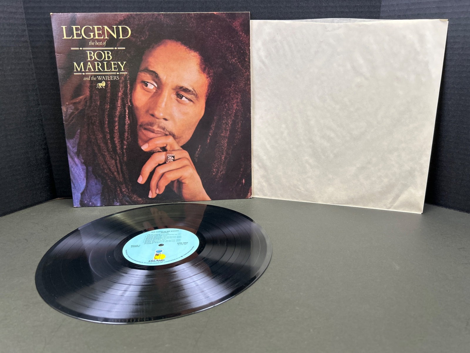 Bob Marley and the Wailers â€˜Legendâ€™ Vinyl Record with Gatefold  (1 of 3)