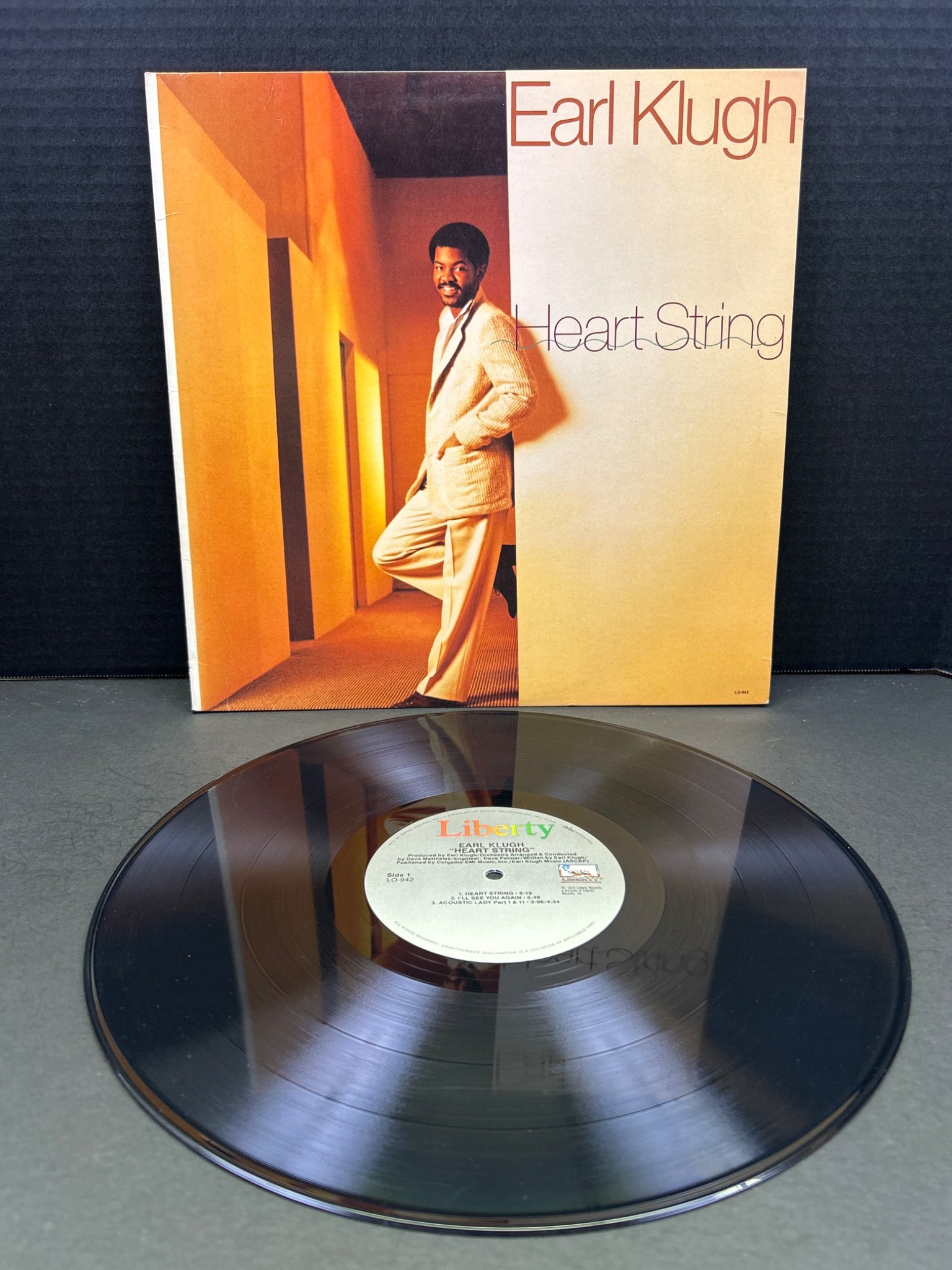 Earl Klugh 'Heart String' Vinyl LP Record Album by Liberty Records (1 of 2)
