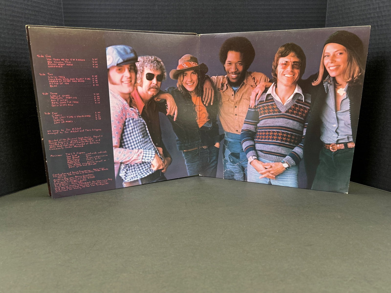 Joni Mitchell - Miles of Aisles Double Vinyl Album with Gatefold Cover - 3