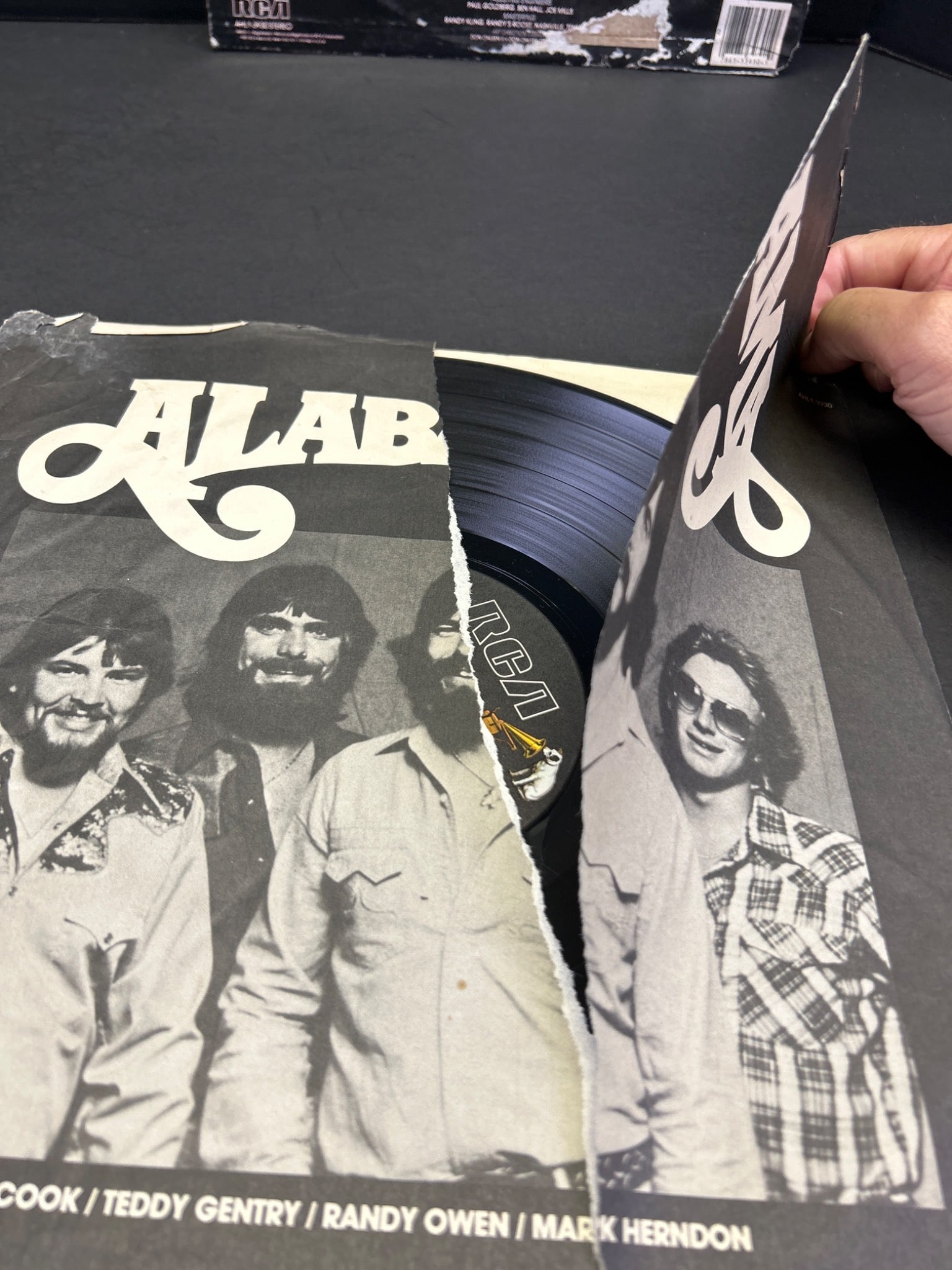 Alabama Vinyl Record with Original Cover and Inserts - 3
