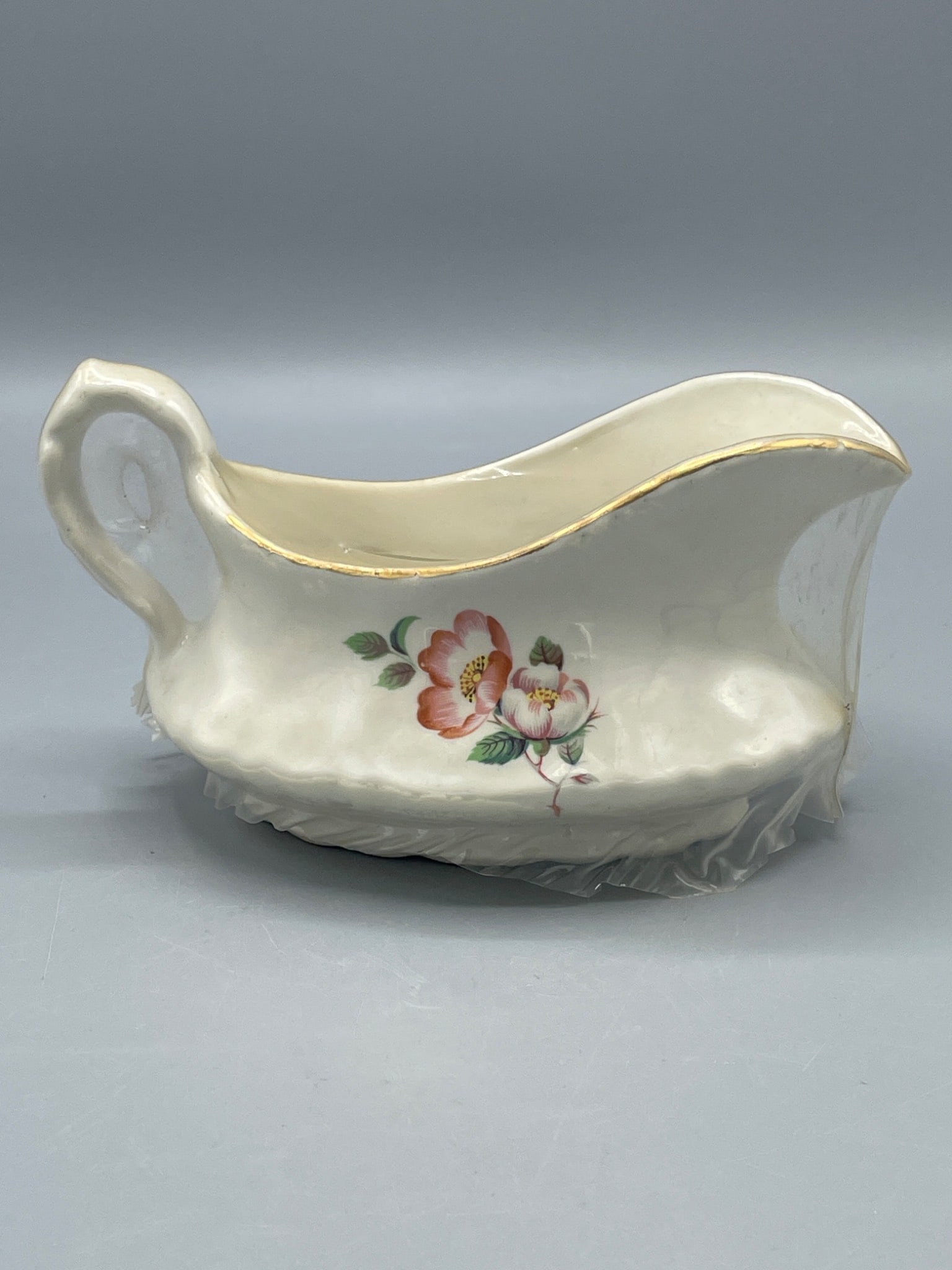 House of Webster Cream-Colored Floral Design Gravy Boat with Gold Trim - 2