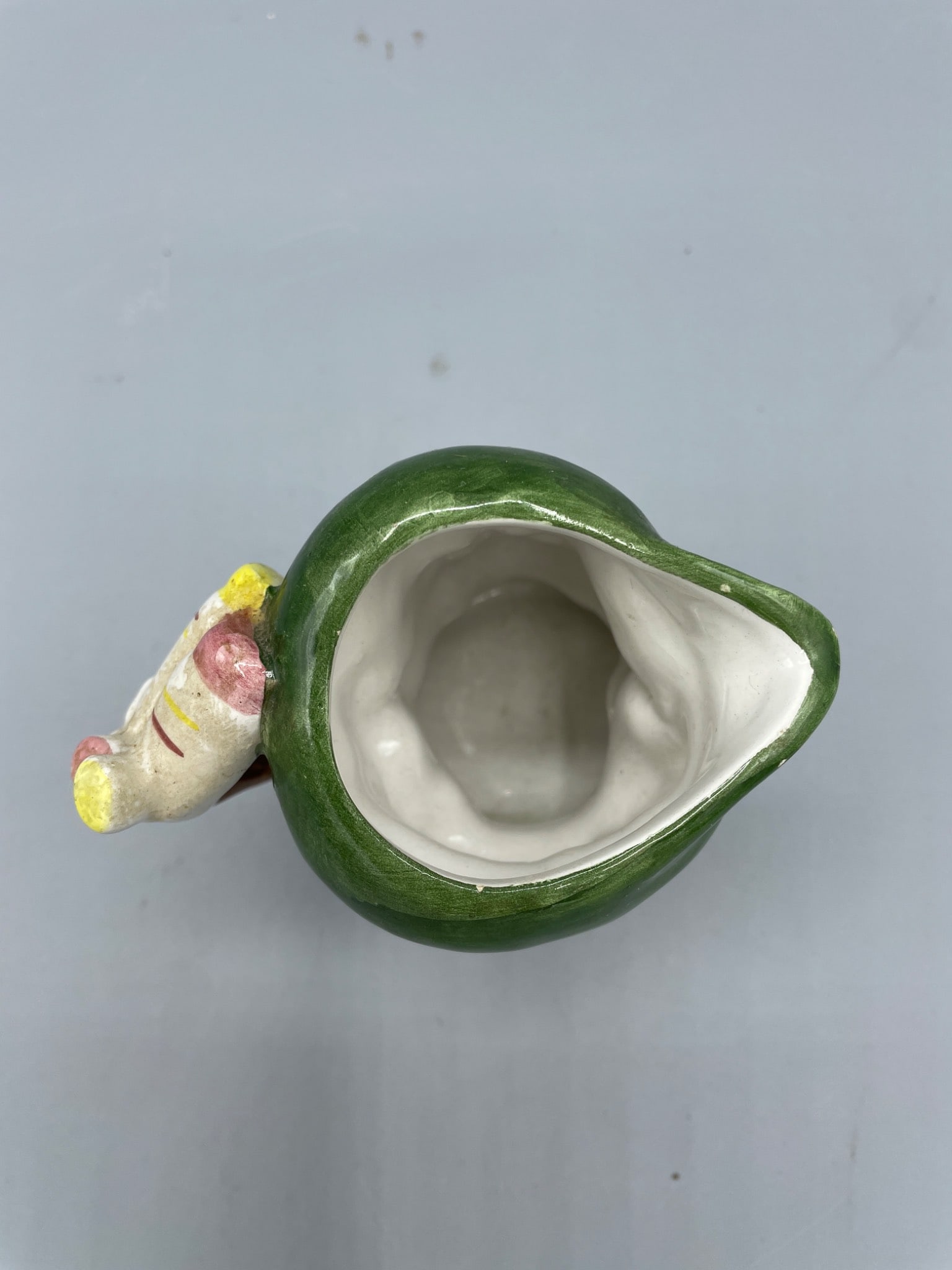 Toby style mug in the Shape of Bearded Man with Green Hat and Pipe Handle - 3