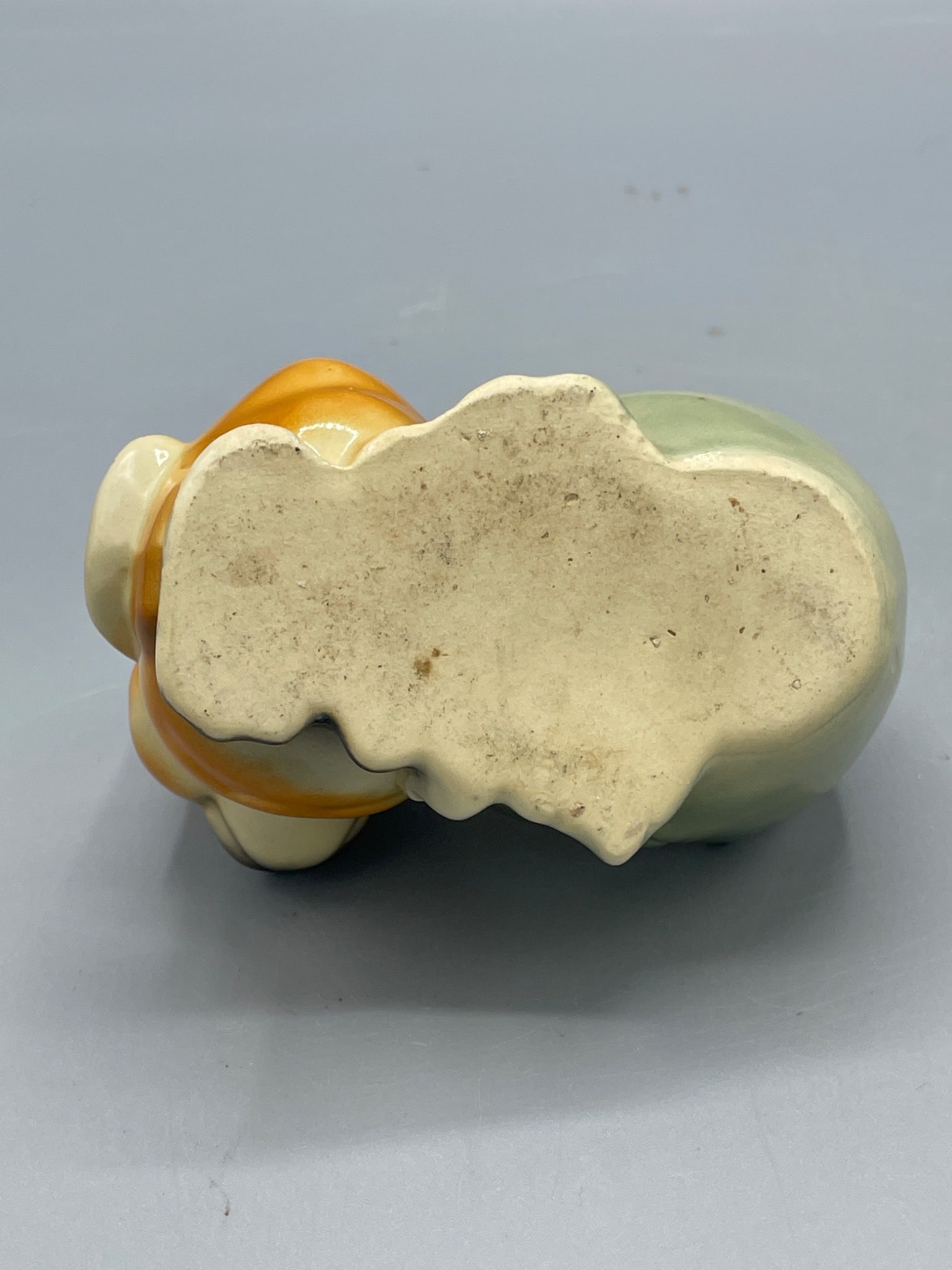 Ceramic Duck and Egg Shaped Holder with Glazed Finish - 5