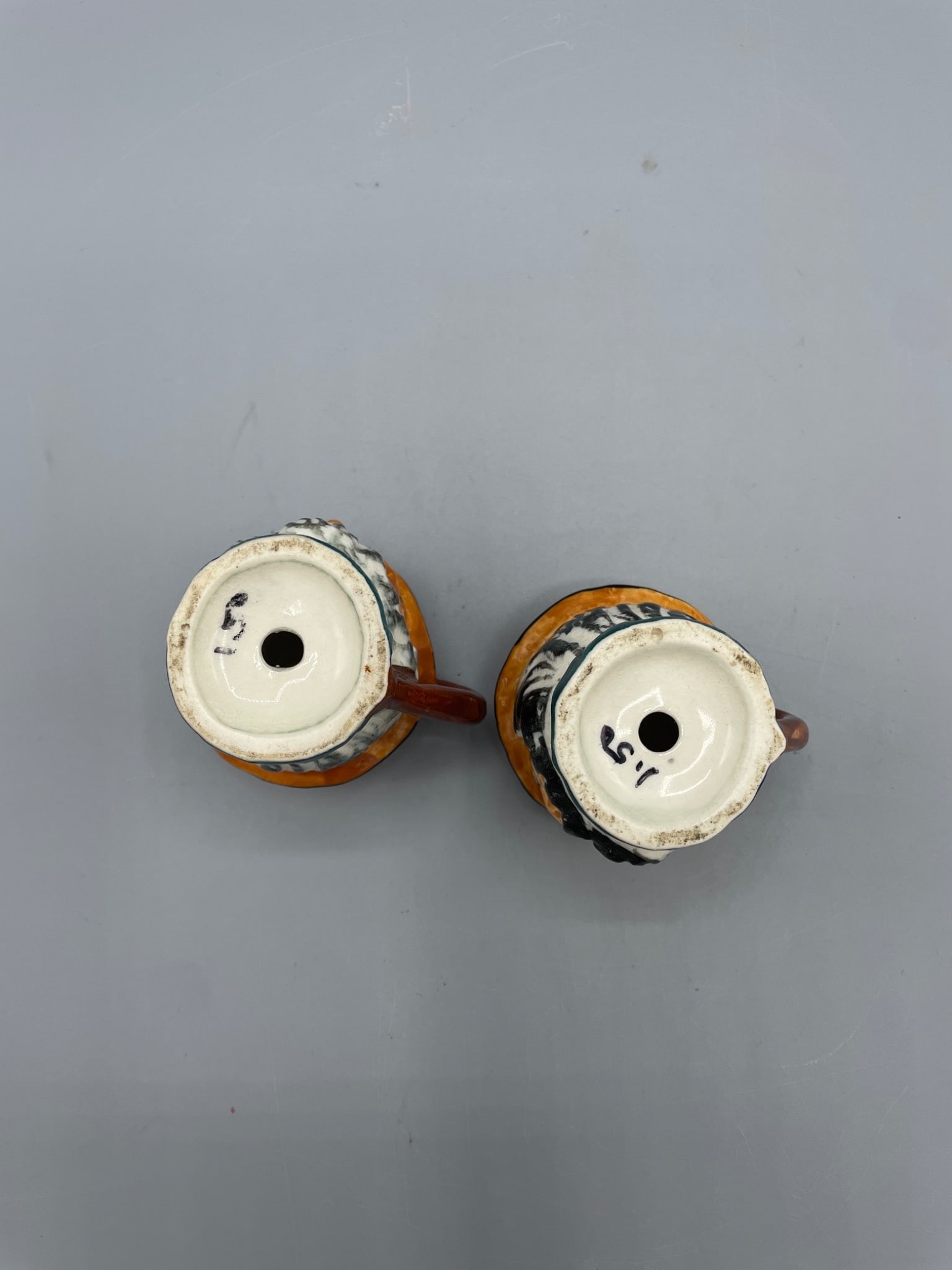 Ceramic Salt and Pepper Shakers Shaped Like Bearded Men With Hats - 4