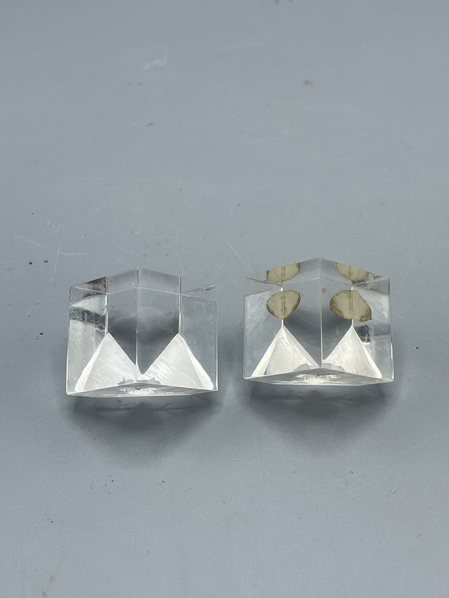 Glass Paperweights With Etched Owl Design - 3