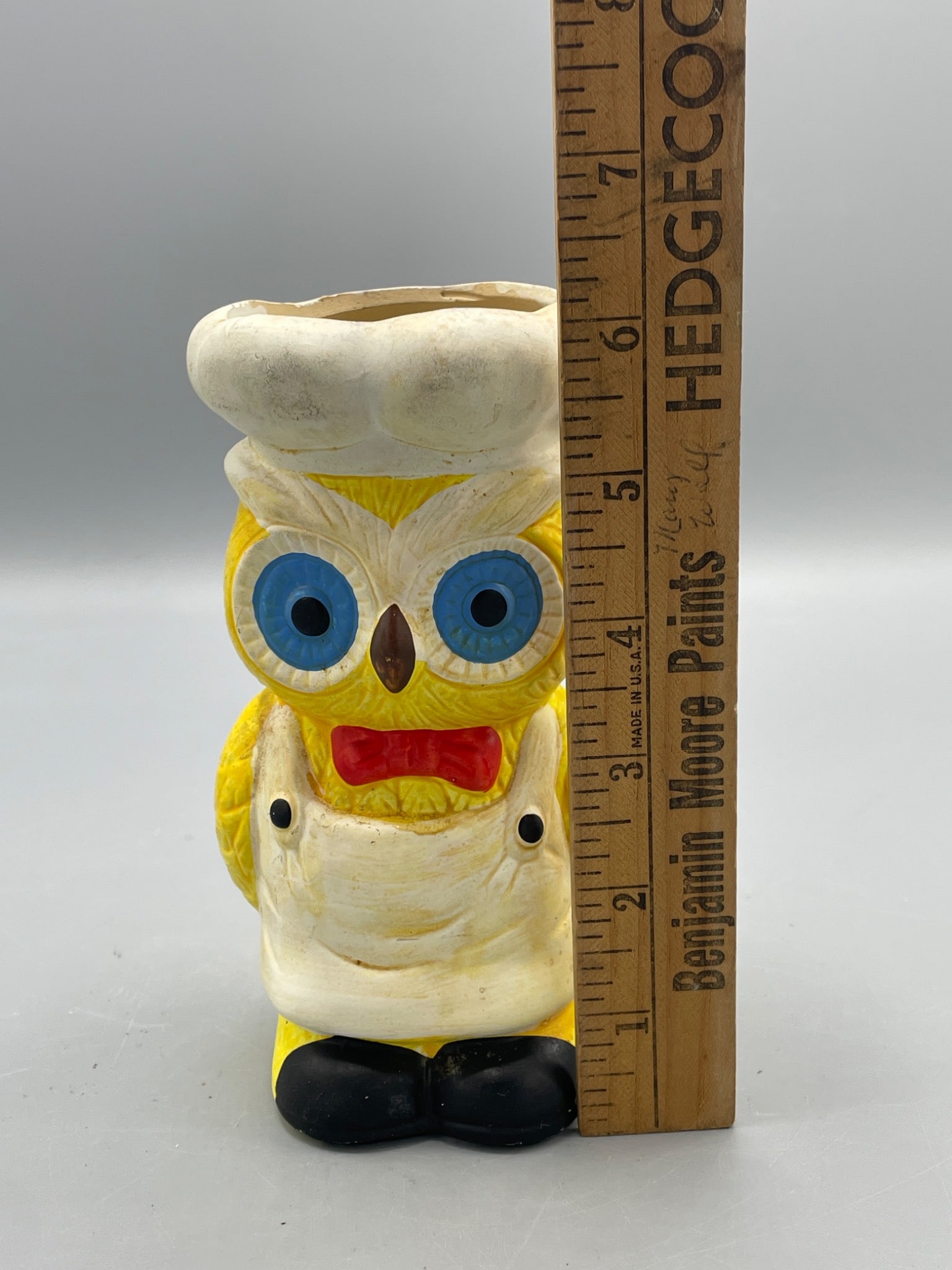 Yellow and White Owl-Shaped Ceramic Figurine with Chef Hat - 7