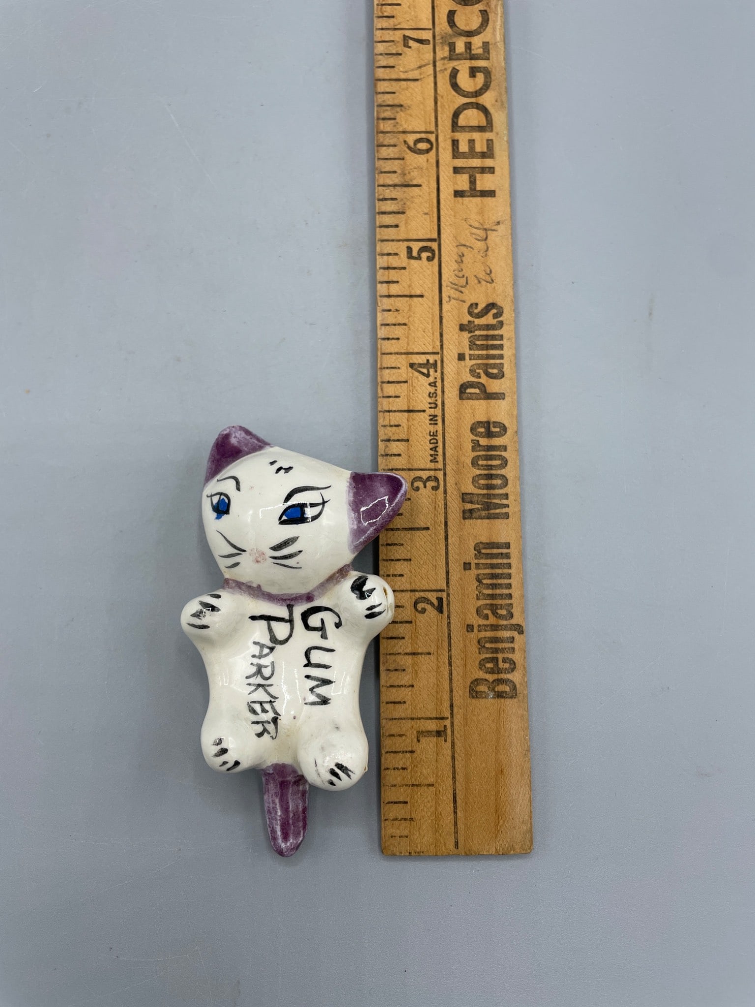 Ceramic Cat Figurine Labeled 'Gum Parker,' Marked 'Florida,' Approximately 3 Inches - 3