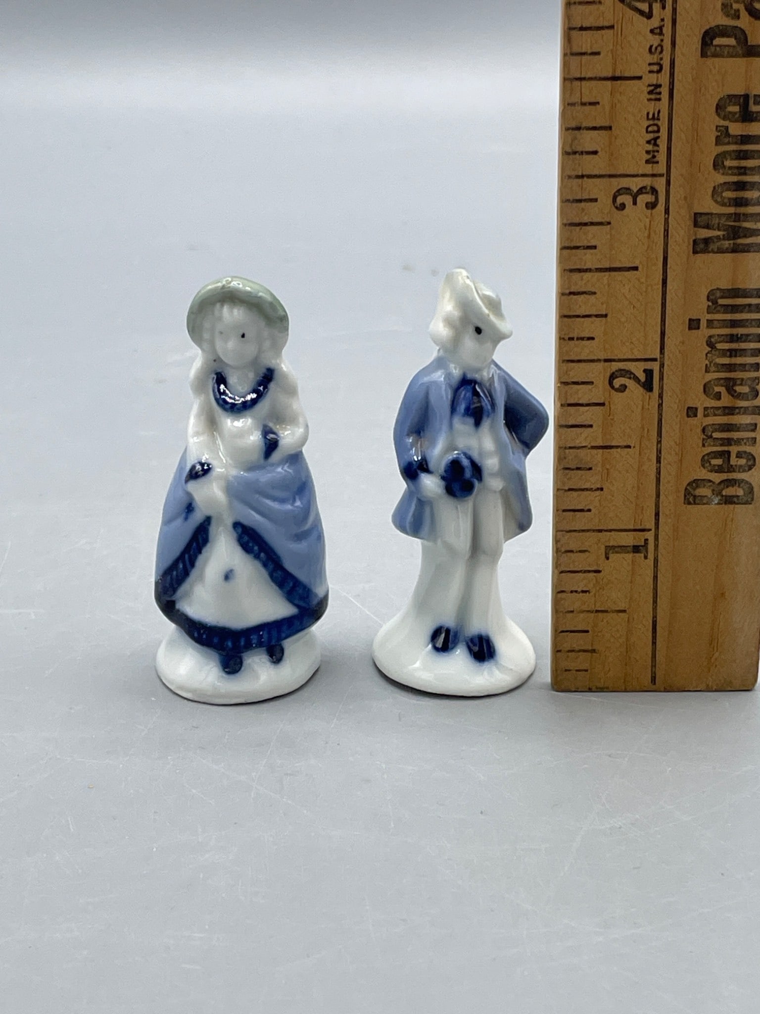 Miniature Blue and White Ceramic Figurines in Period Attire - 4