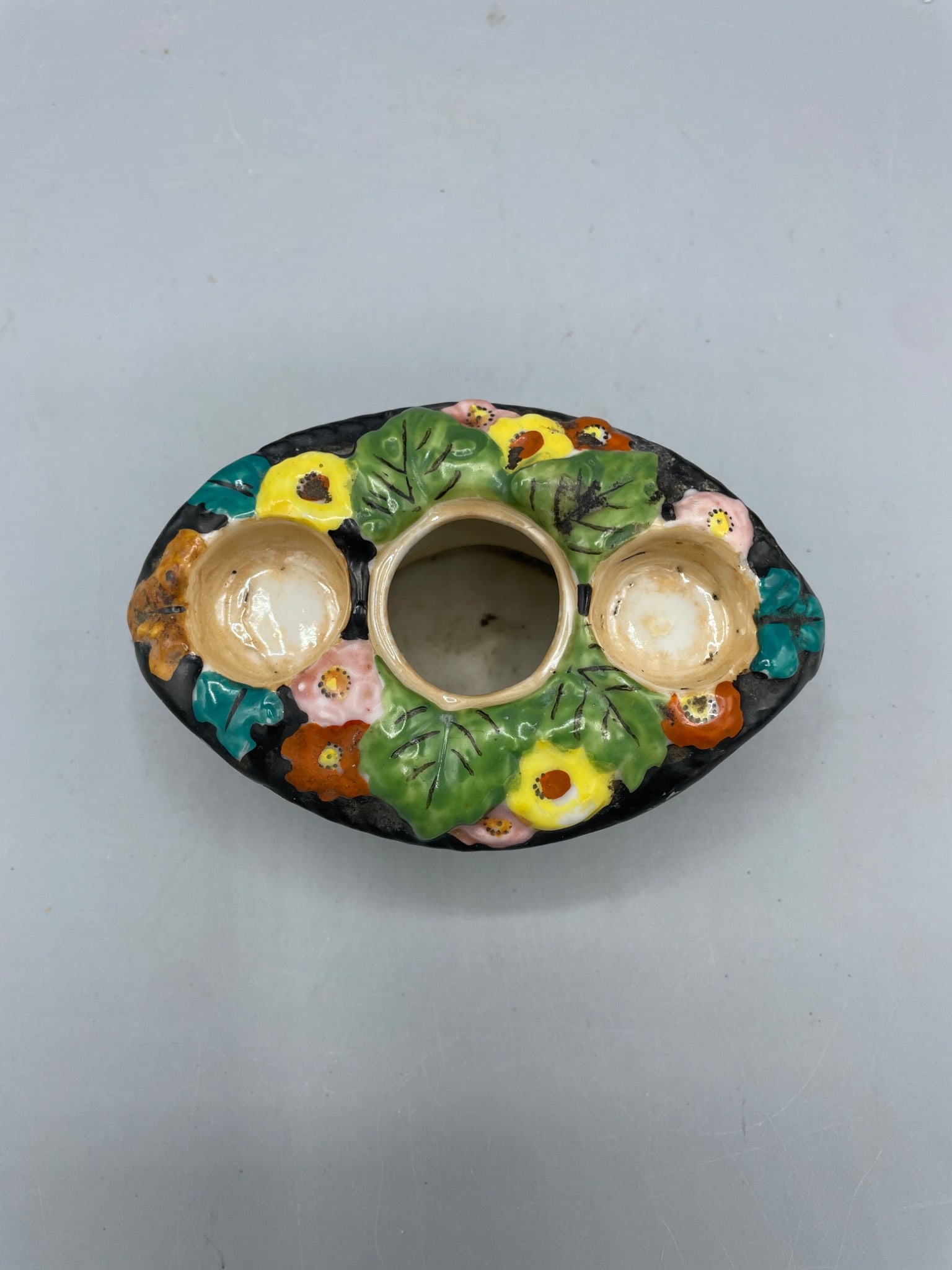 Hand-Painted Floral Ceramic Holder with Marked Base, England - 2