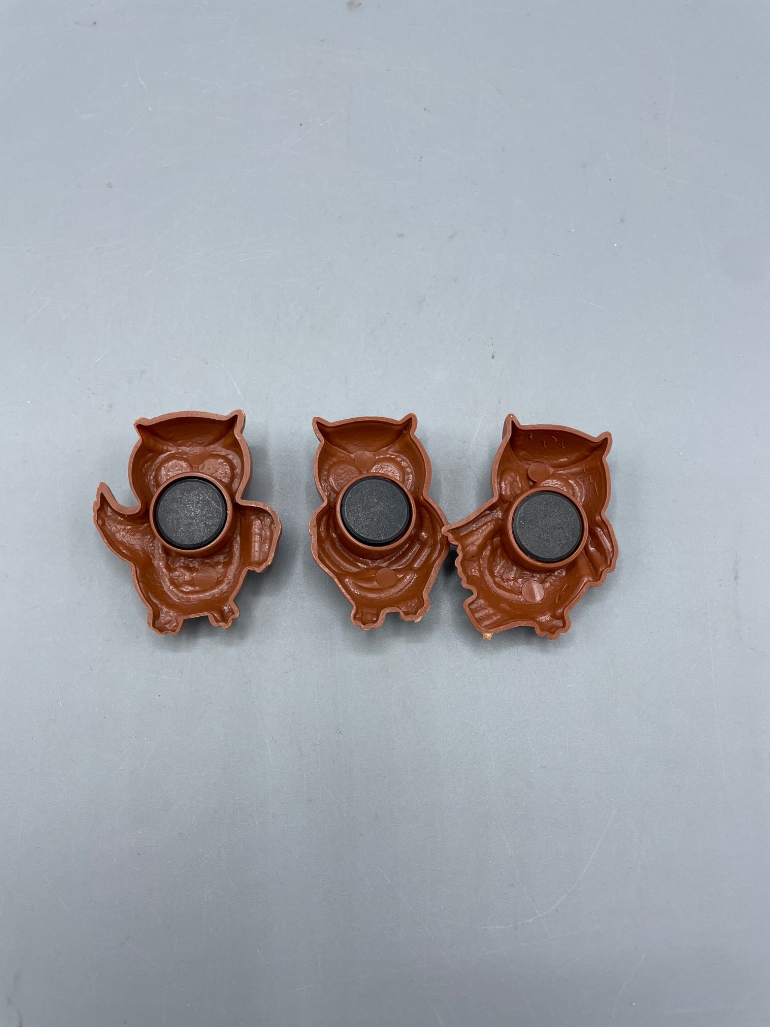 Three Owl-Shaped Magnetic Decorative Accessories - 2