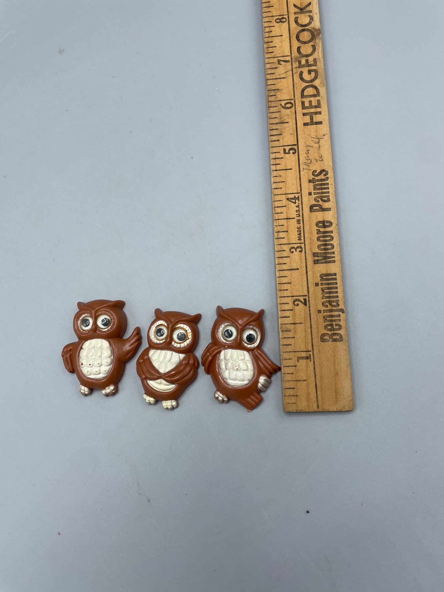 Three Owl-Shaped Magnetic Decorative Accessories - 3