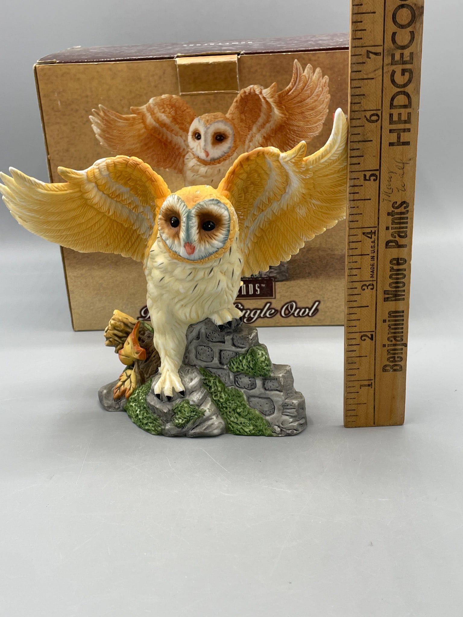 Hometrends Porcelain Single Owl Figurine with Original Box - 5