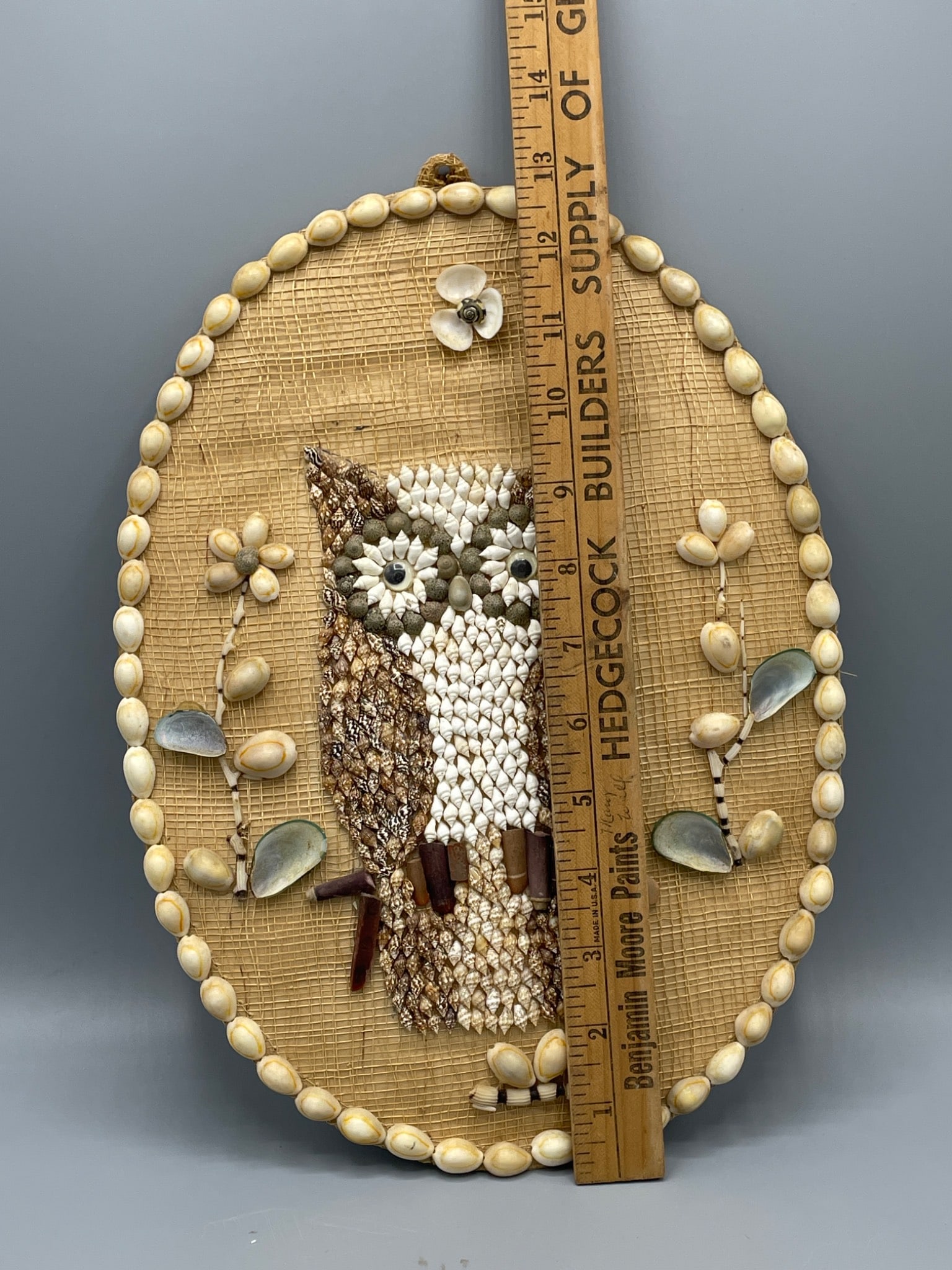 Handmade Oval Wall Art with Owl Design Made of Shells - 4