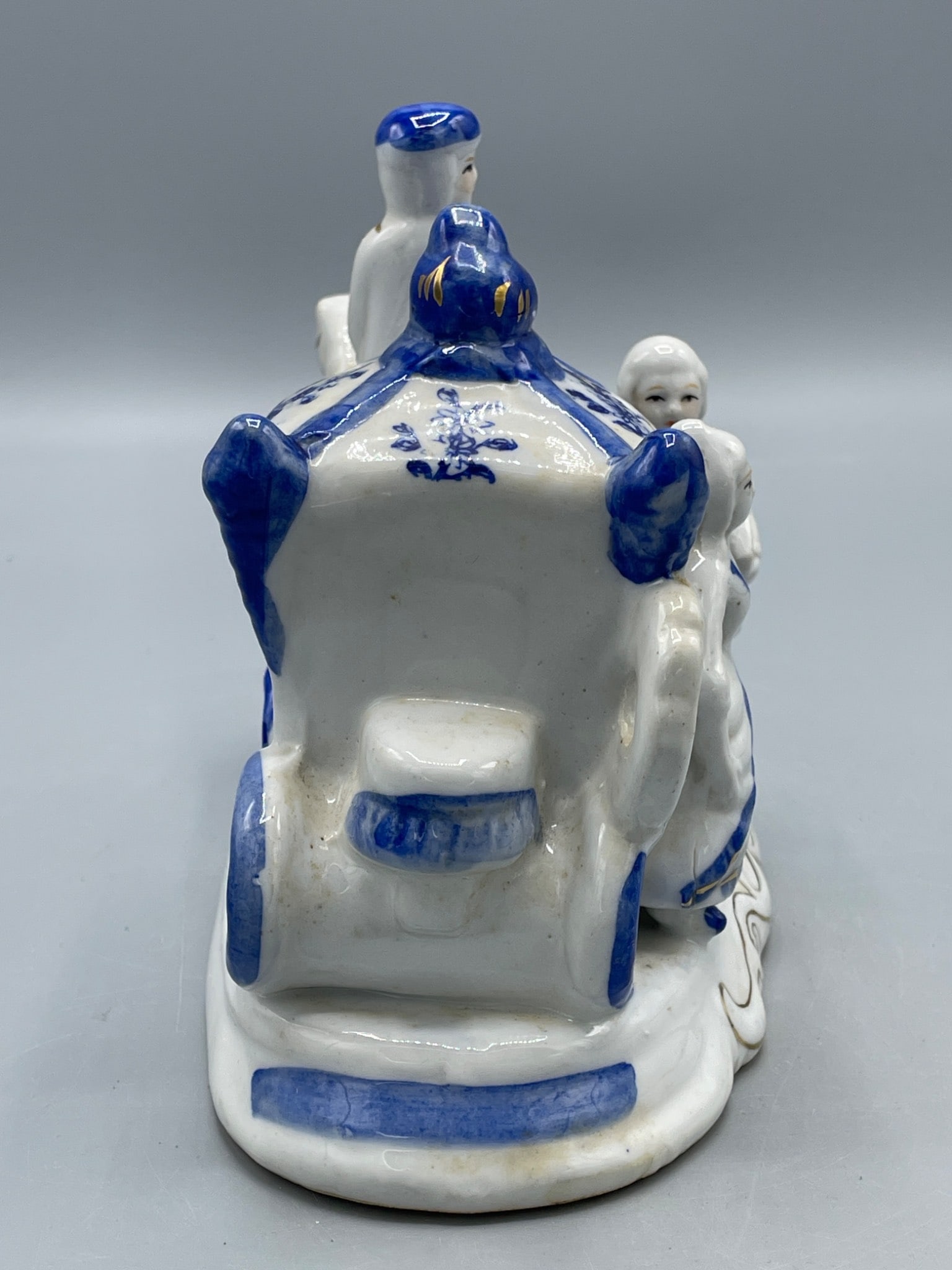 Ceramic Carriage Figurine With Blue And White Design, Approx. 6.5 Inches Tall - 2