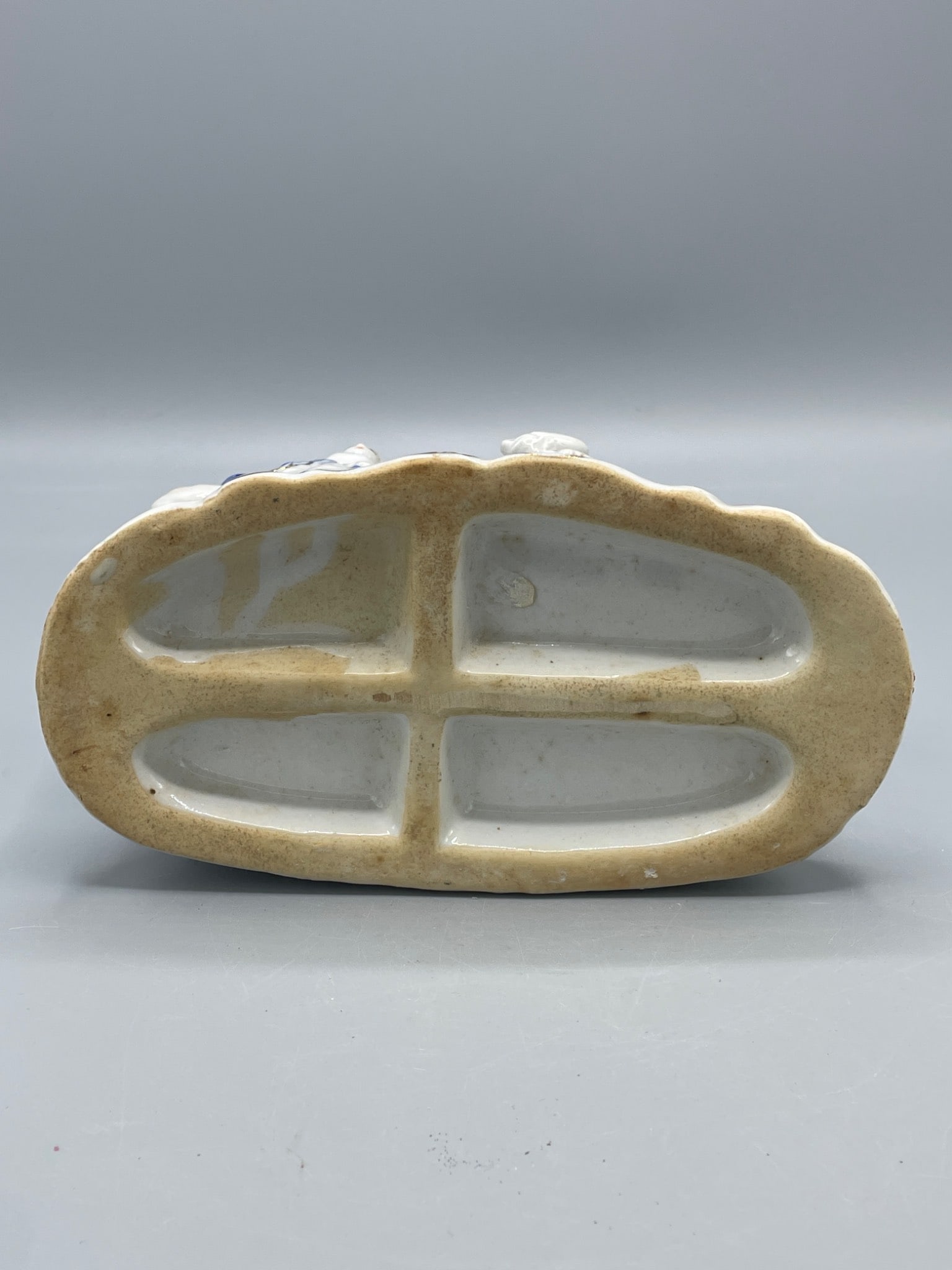 Ceramic Carriage Figurine With Blue And White Design, Approx. 6.5 Inches Tall - 5