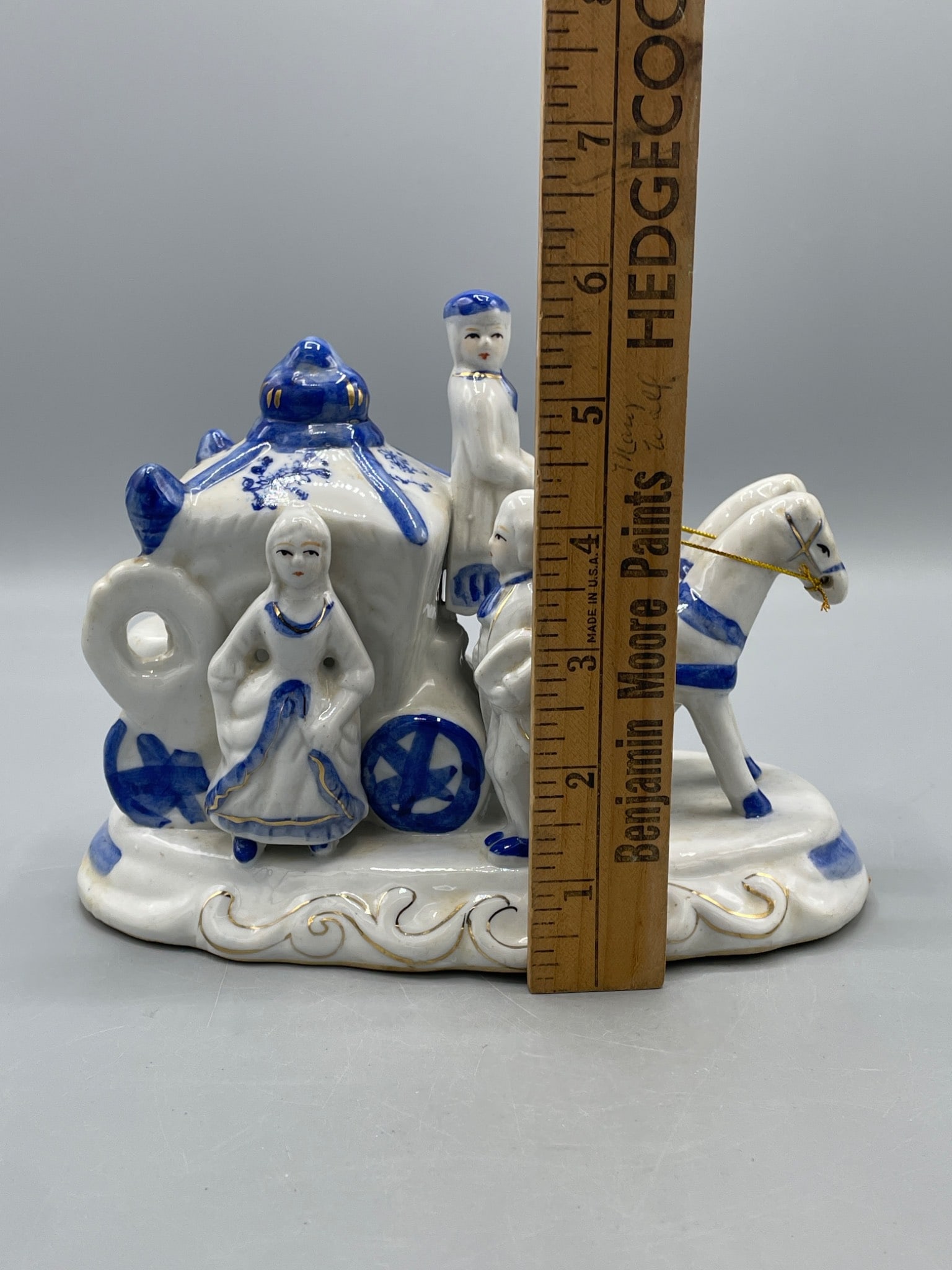 Ceramic Carriage Figurine With Blue And White Design, Approx. 6.5 Inches Tall - 6