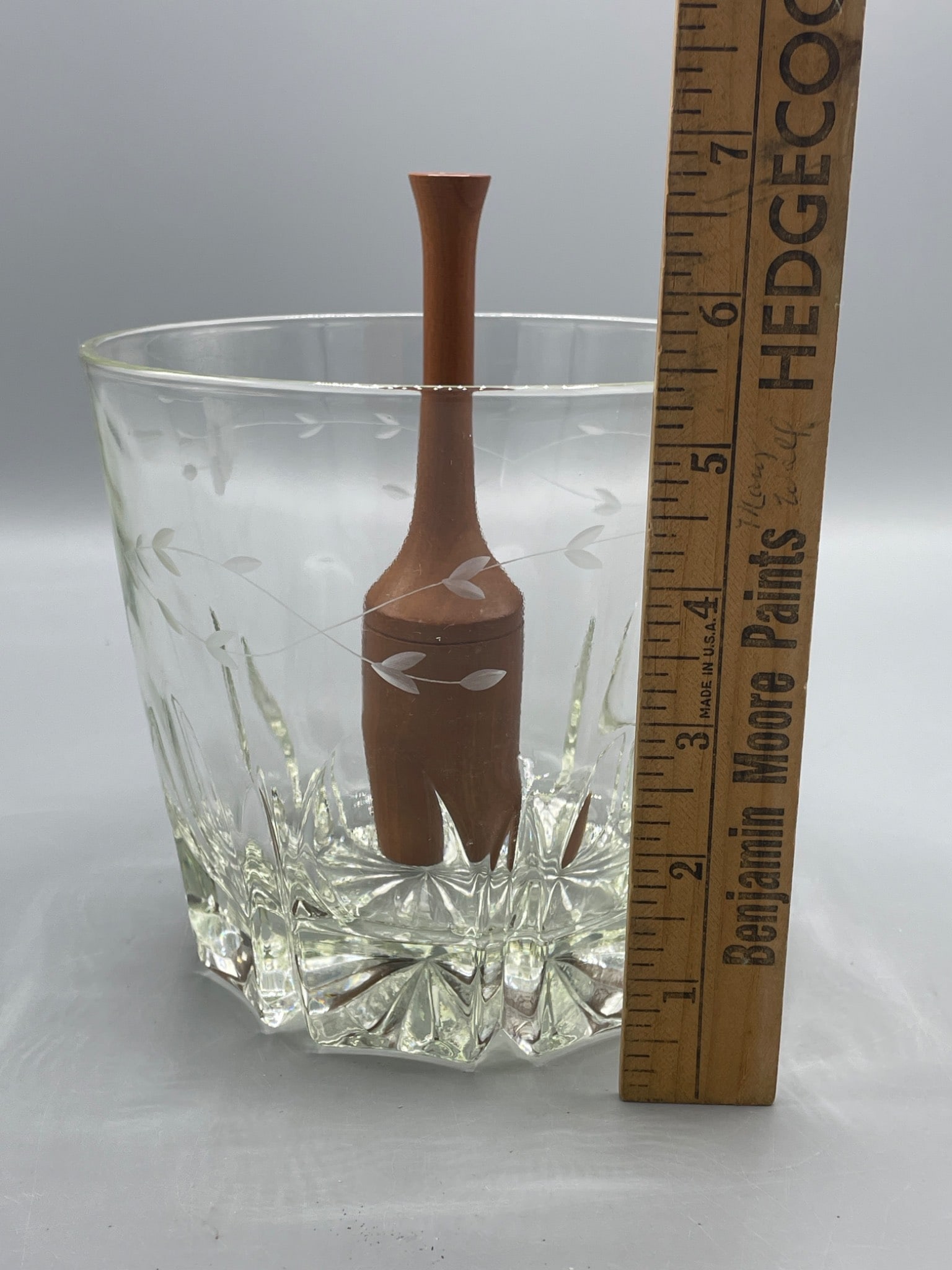 Clear Glass Bowl With Etched Design and Wooden Scoop - 5