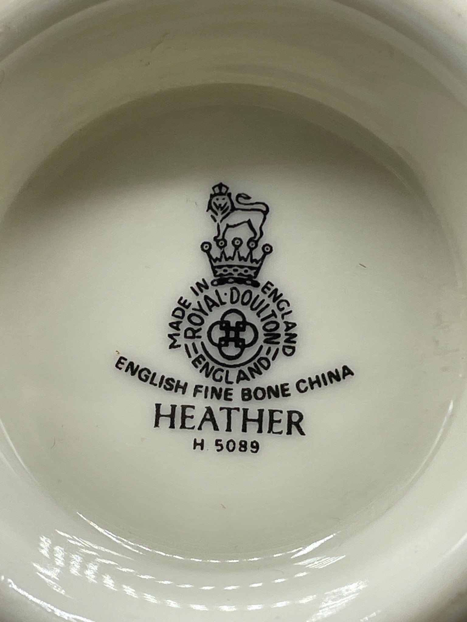 3 Royal Doulton Heather H5089 English Fine Bone China Teacups - 6