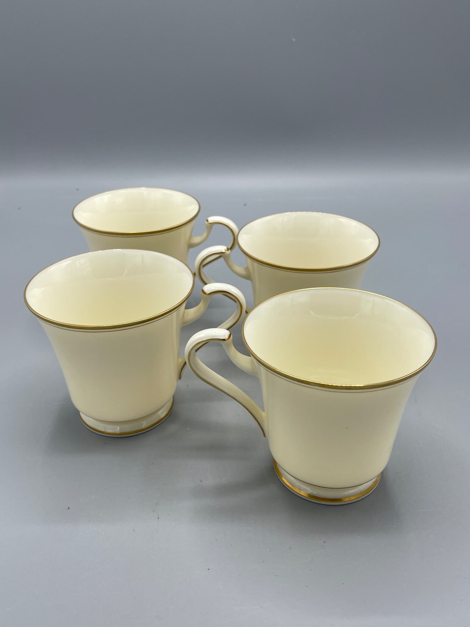 4 Mikasa Fine Ivory Lanos Gold Royale Cups (1 of 6)