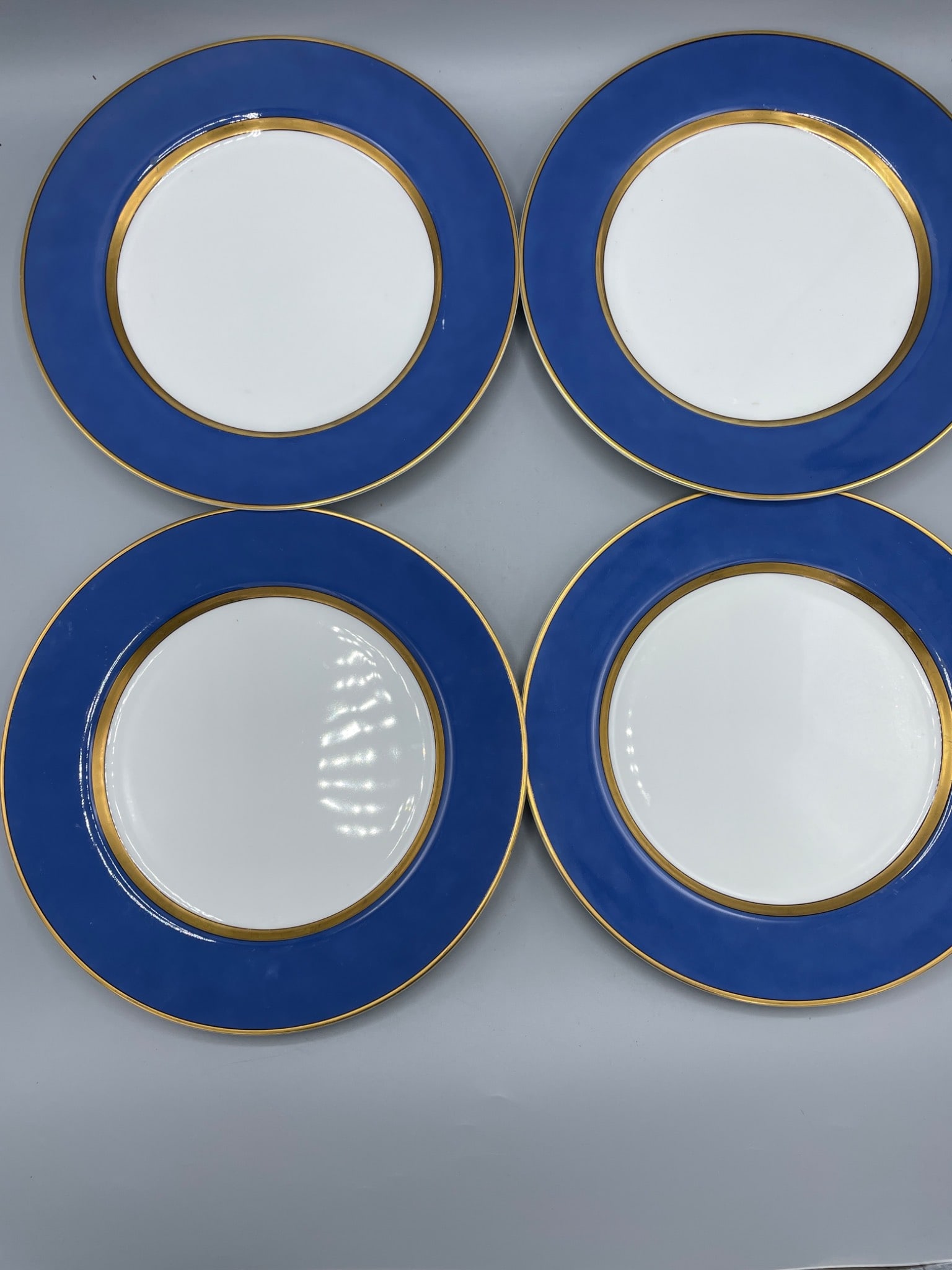 Four Fitz and Floyd Renaissance Dinner Plates, Model FF26 - 2